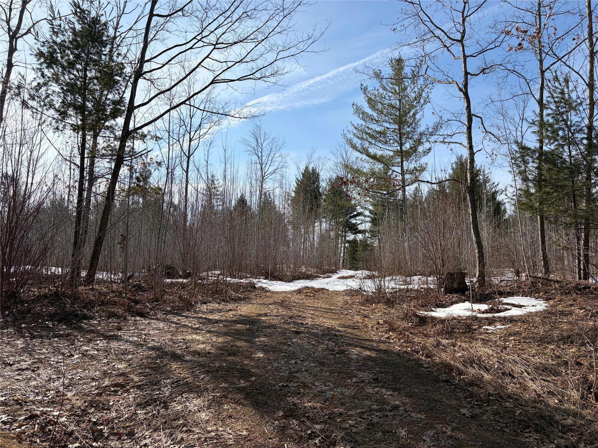 ON State Highway 70 Property Photo 1