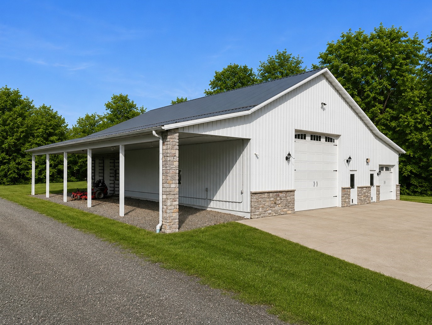 8505 257th Street Property Photo 4