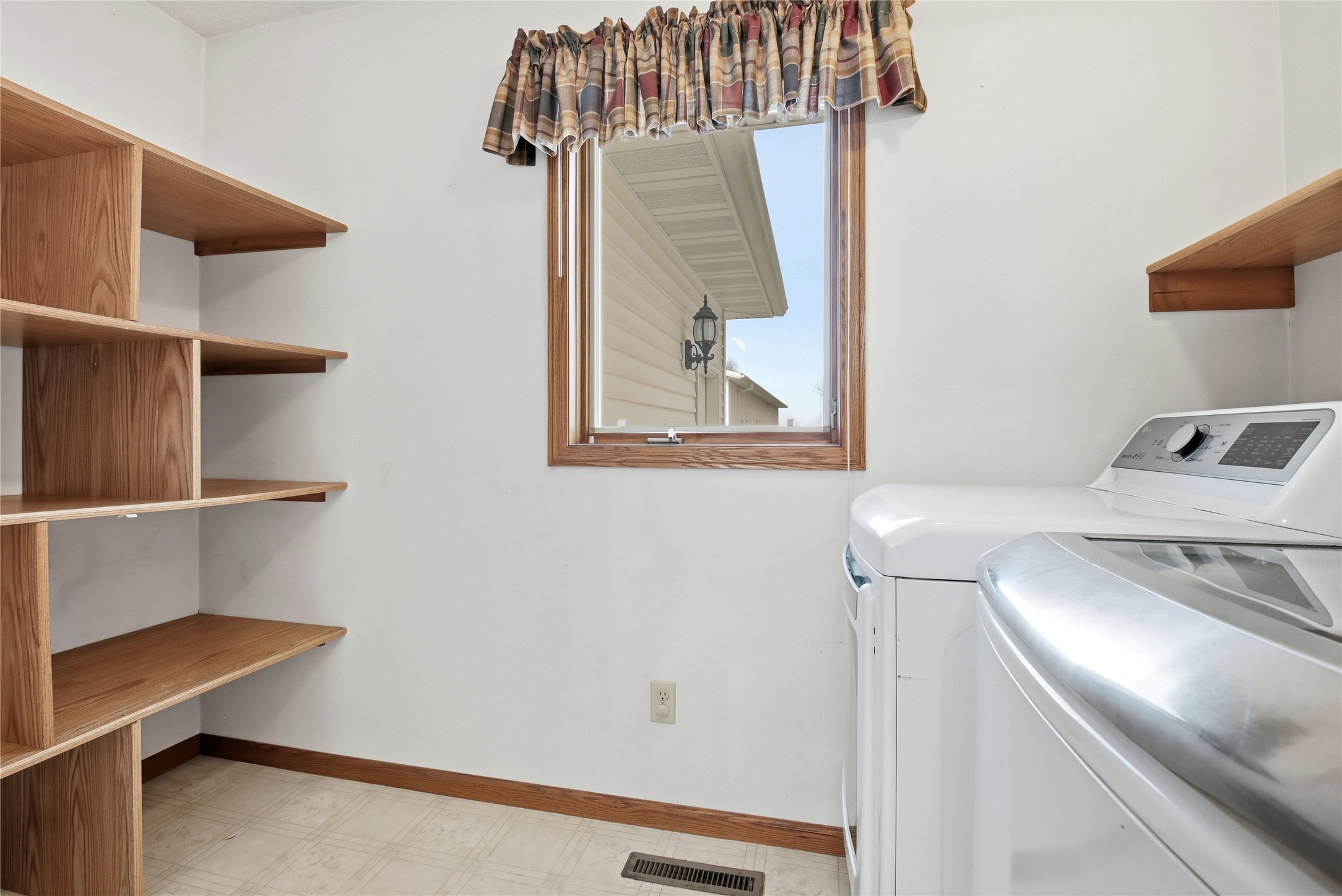 8505 257th Street Property Photo 26