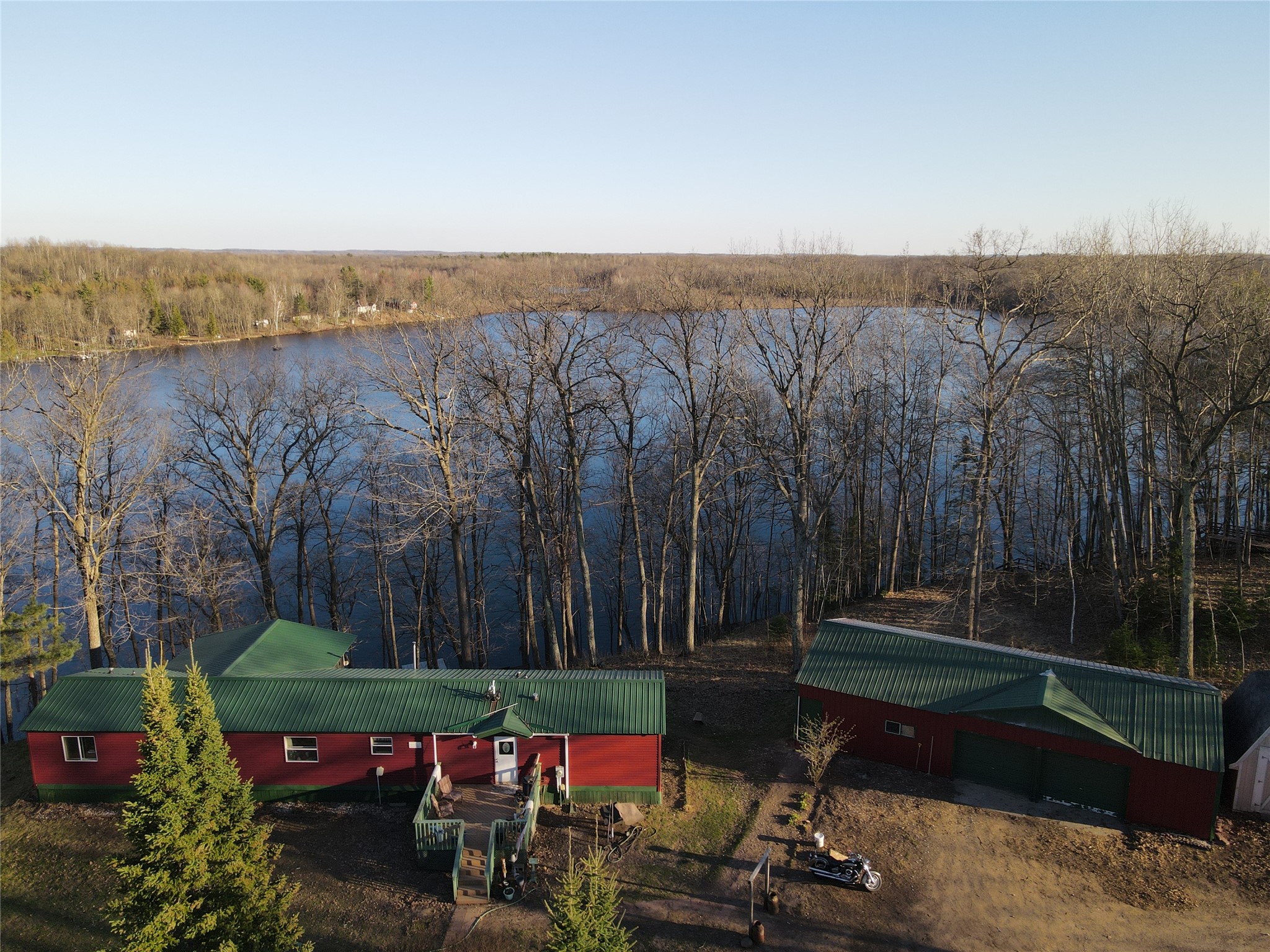 N1003 Deerhead Point Drive Property Photo 2