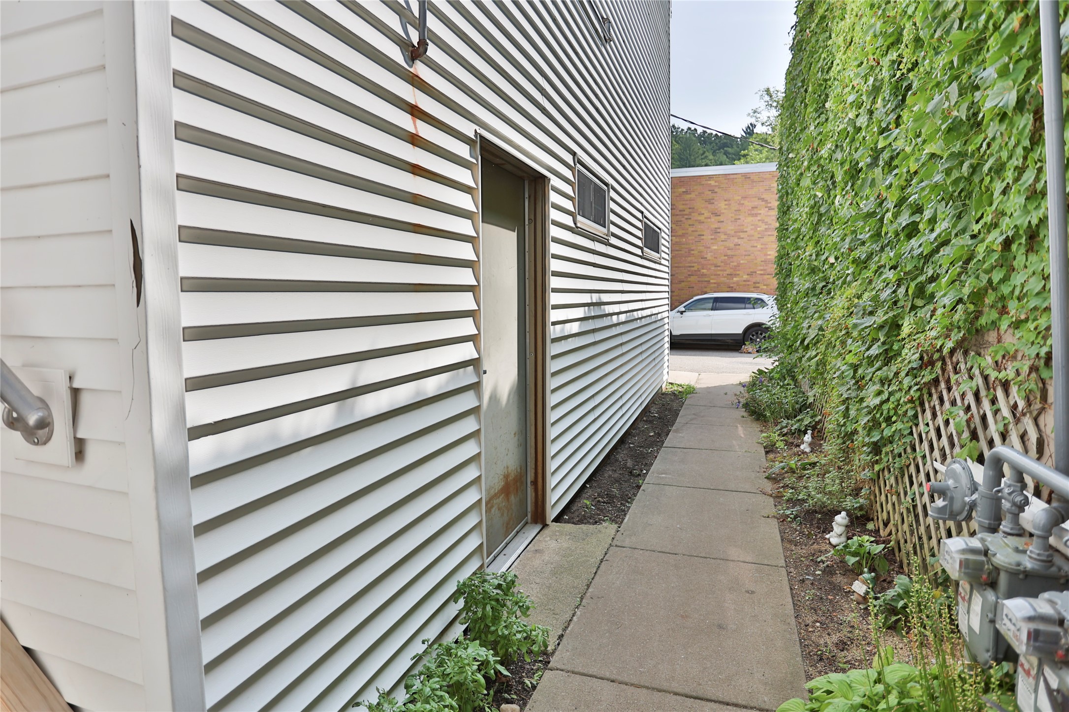 S214 Mckay Avenue Property Photo 19