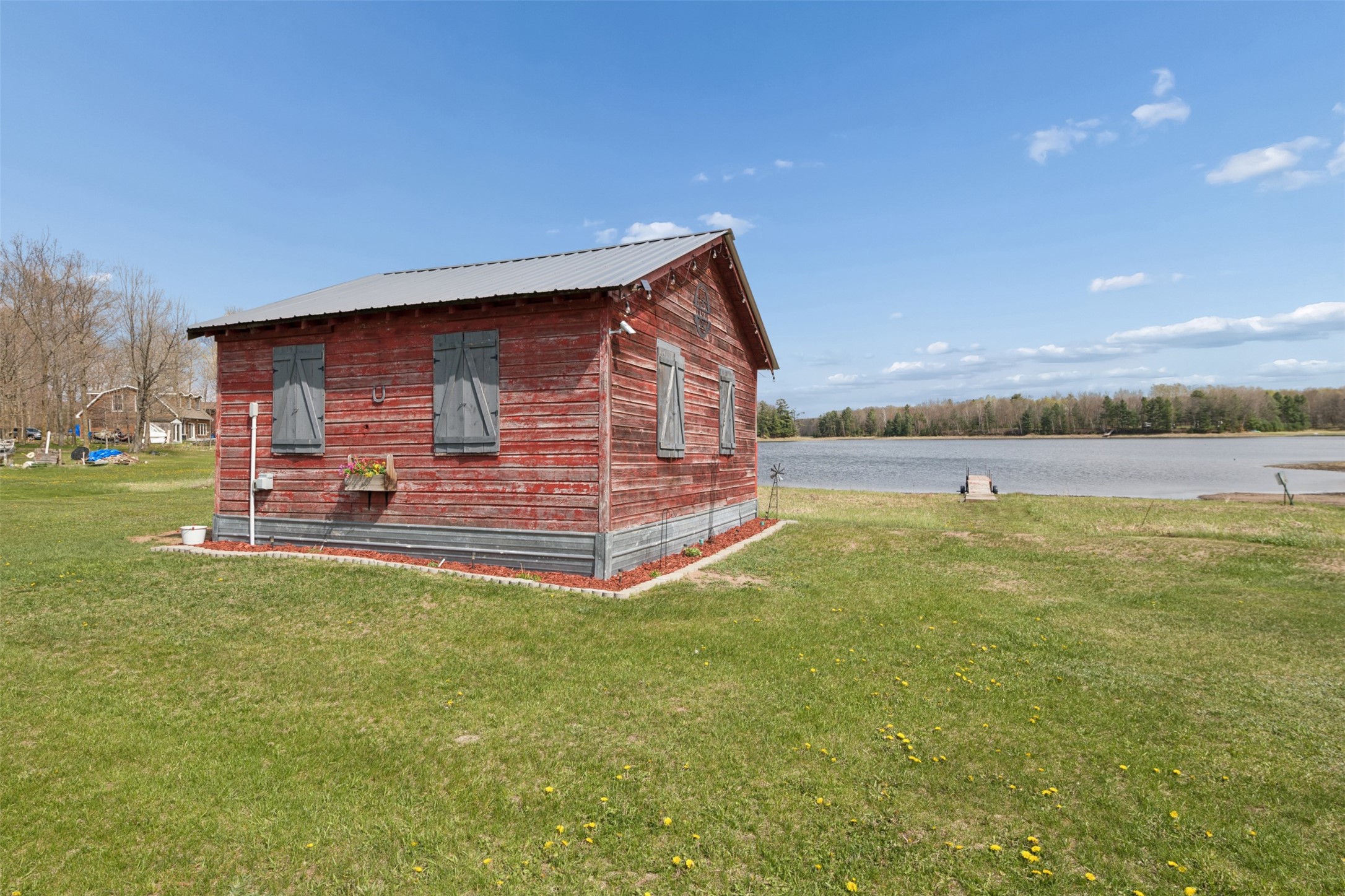 316 Wennenberg Shore Drive Property Photo 20