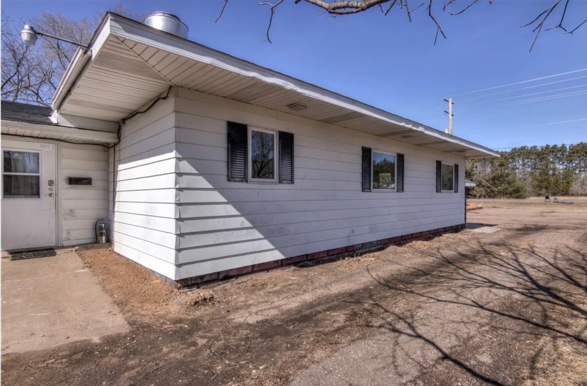 19845 County Highway X 2 Property Photo 7