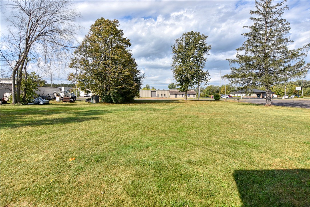 1822 S Main Street Property Photo 14