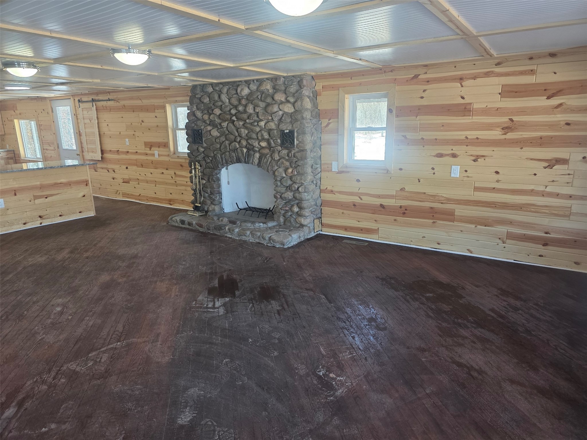 5017 State Road 70 Property Photo 12