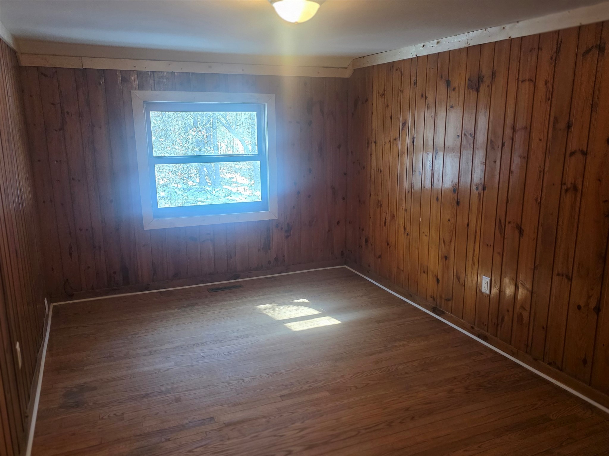 5017 State Road 70 Property Photo 21