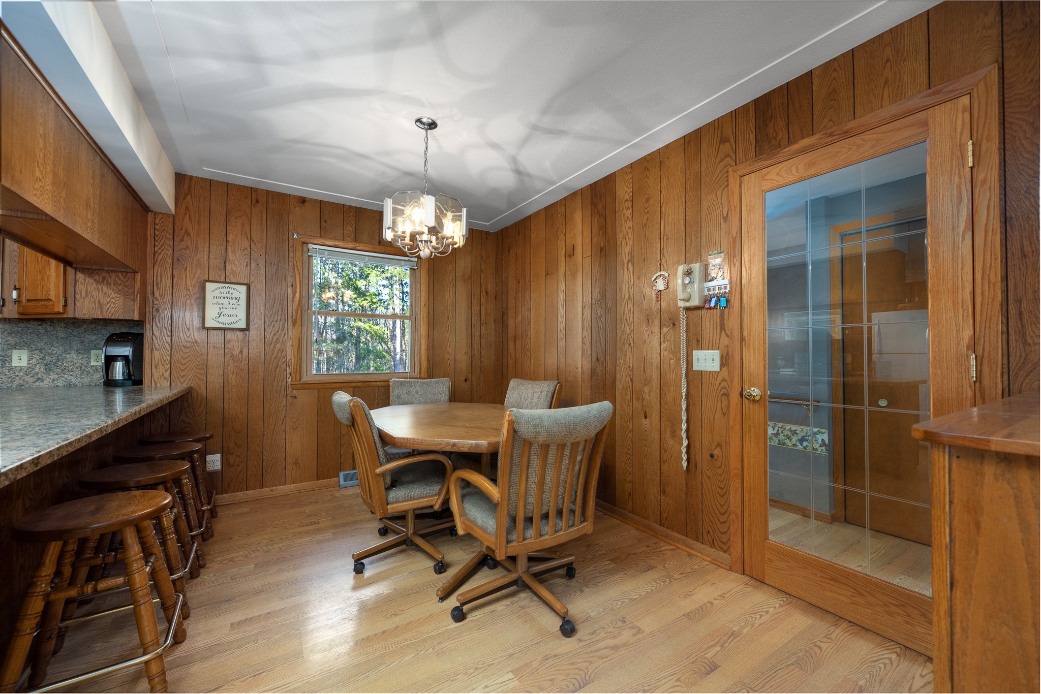 917 Sunrise Beach Drive Property Photo 4