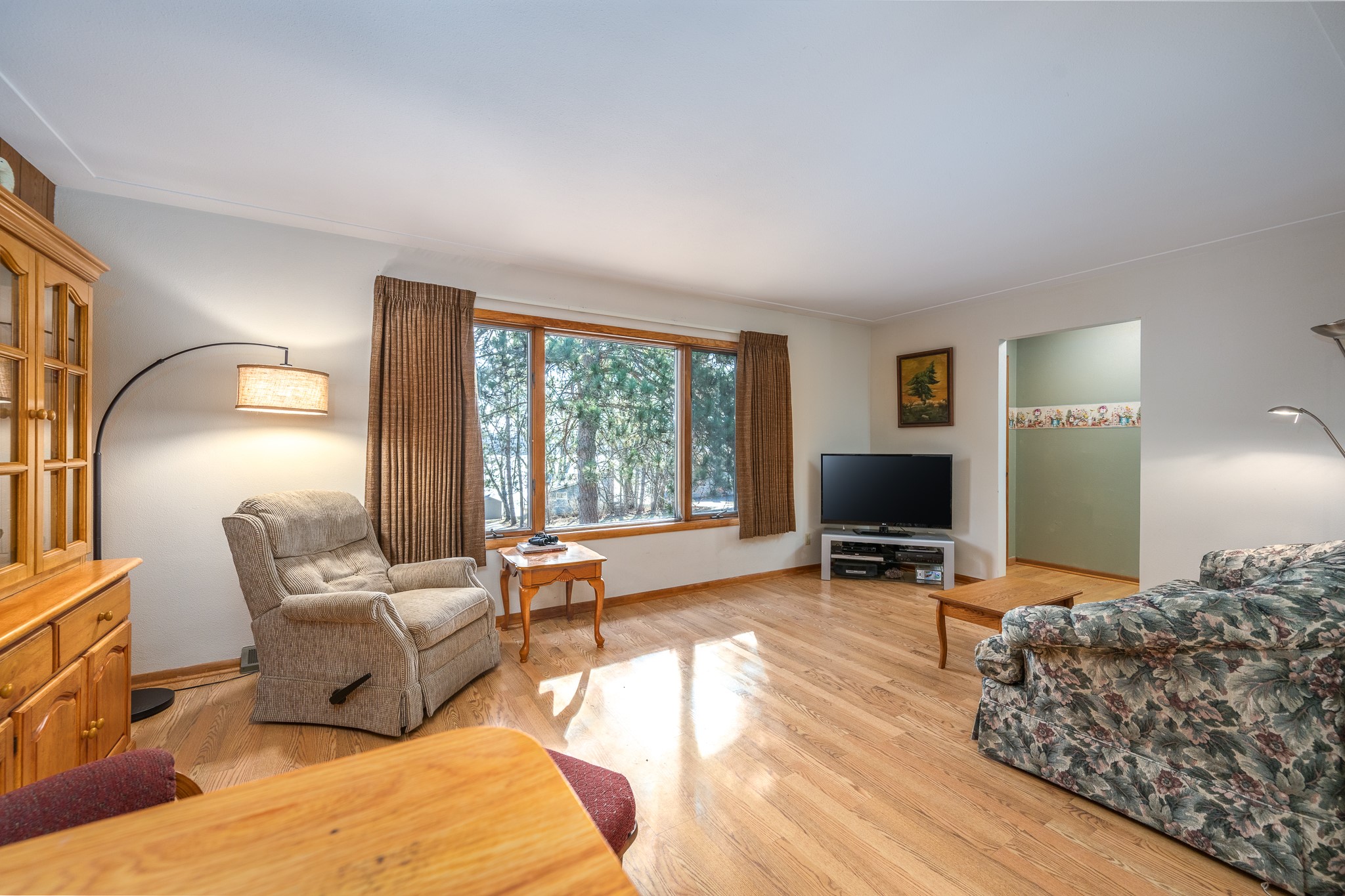 917 Sunrise Beach Drive Property Photo 8