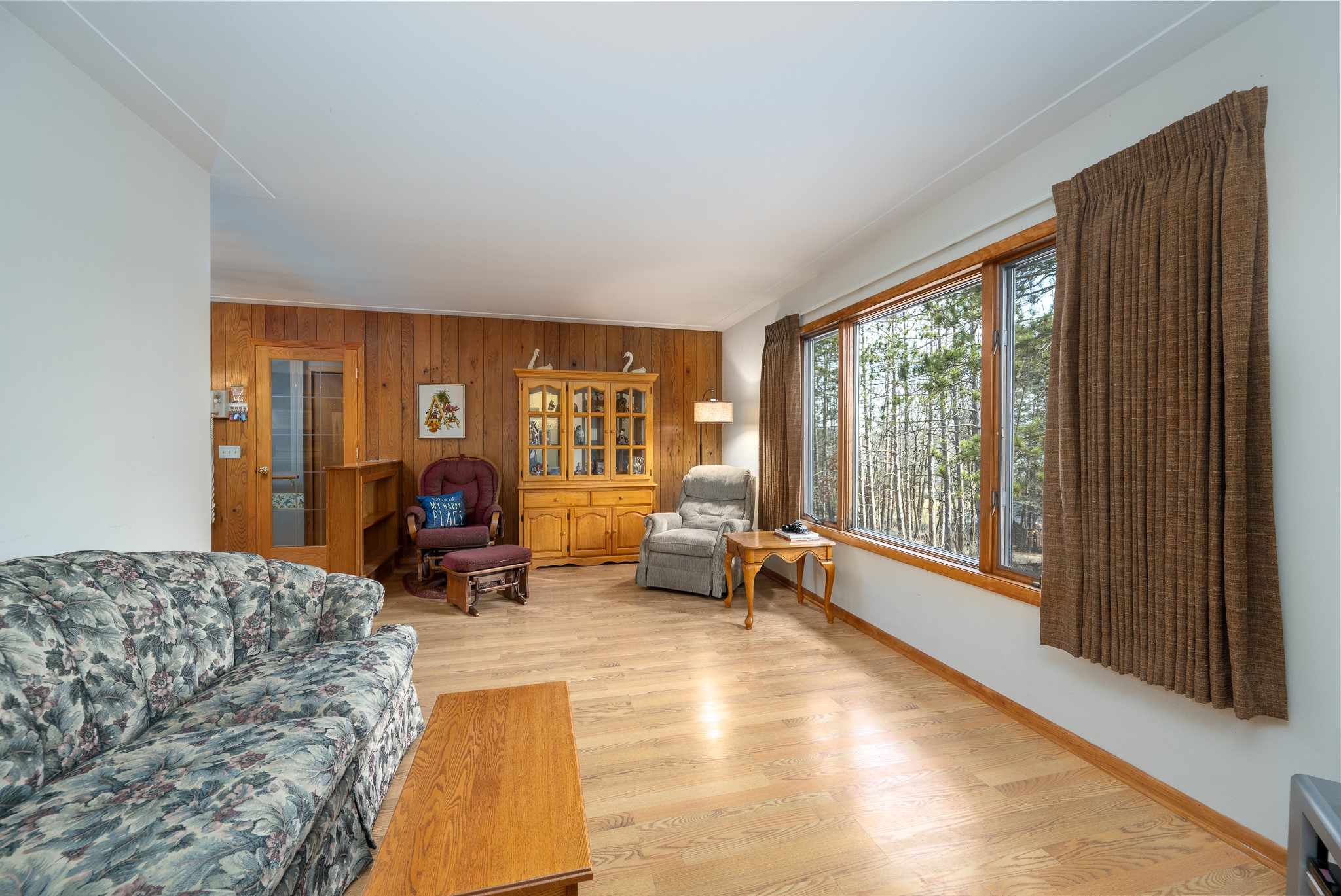 917 Sunrise Beach Drive Property Photo 9