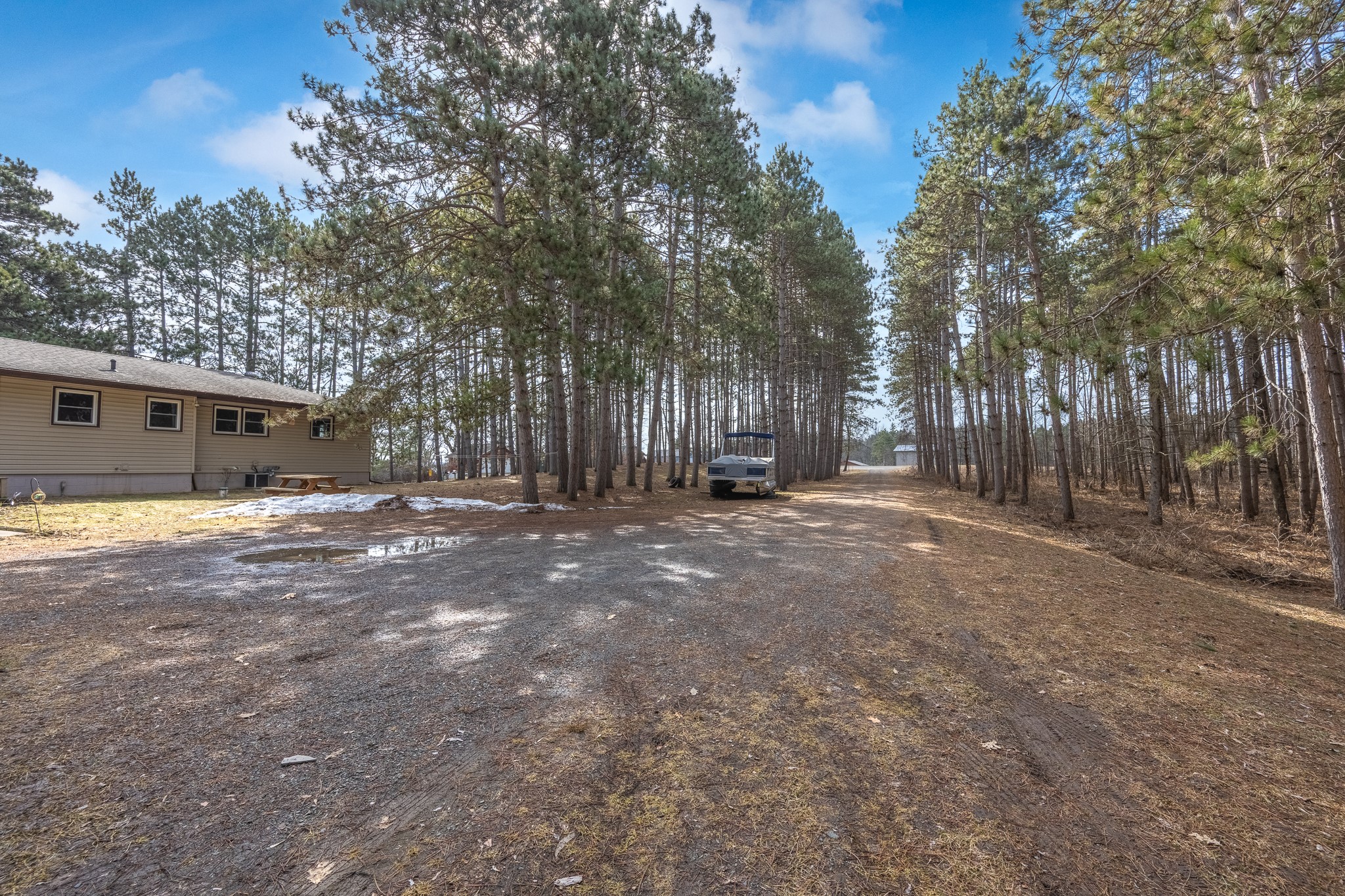 917 Sunrise Beach Drive Property Photo 42