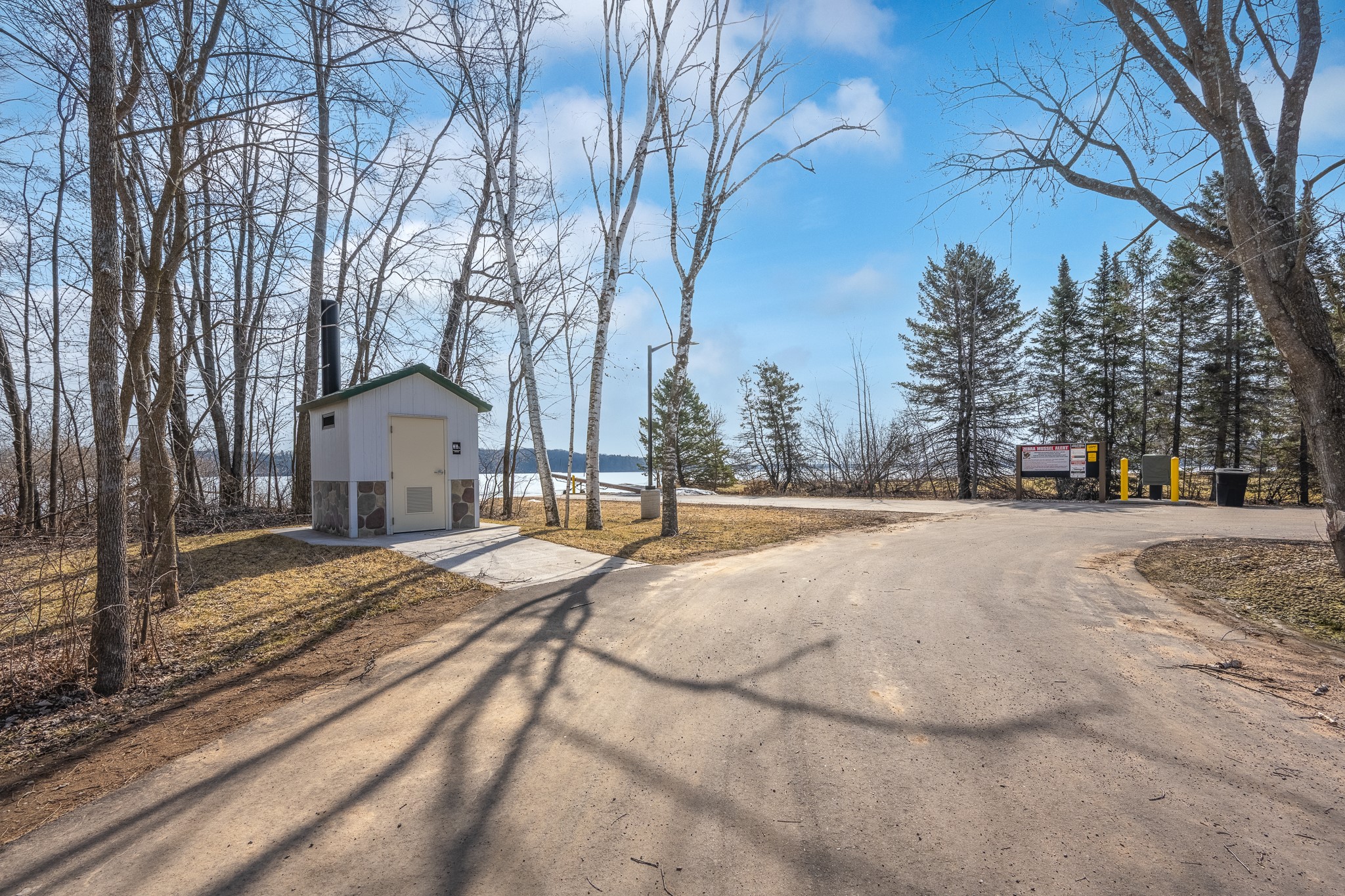 917 Sunrise Beach Drive Property Photo 46
