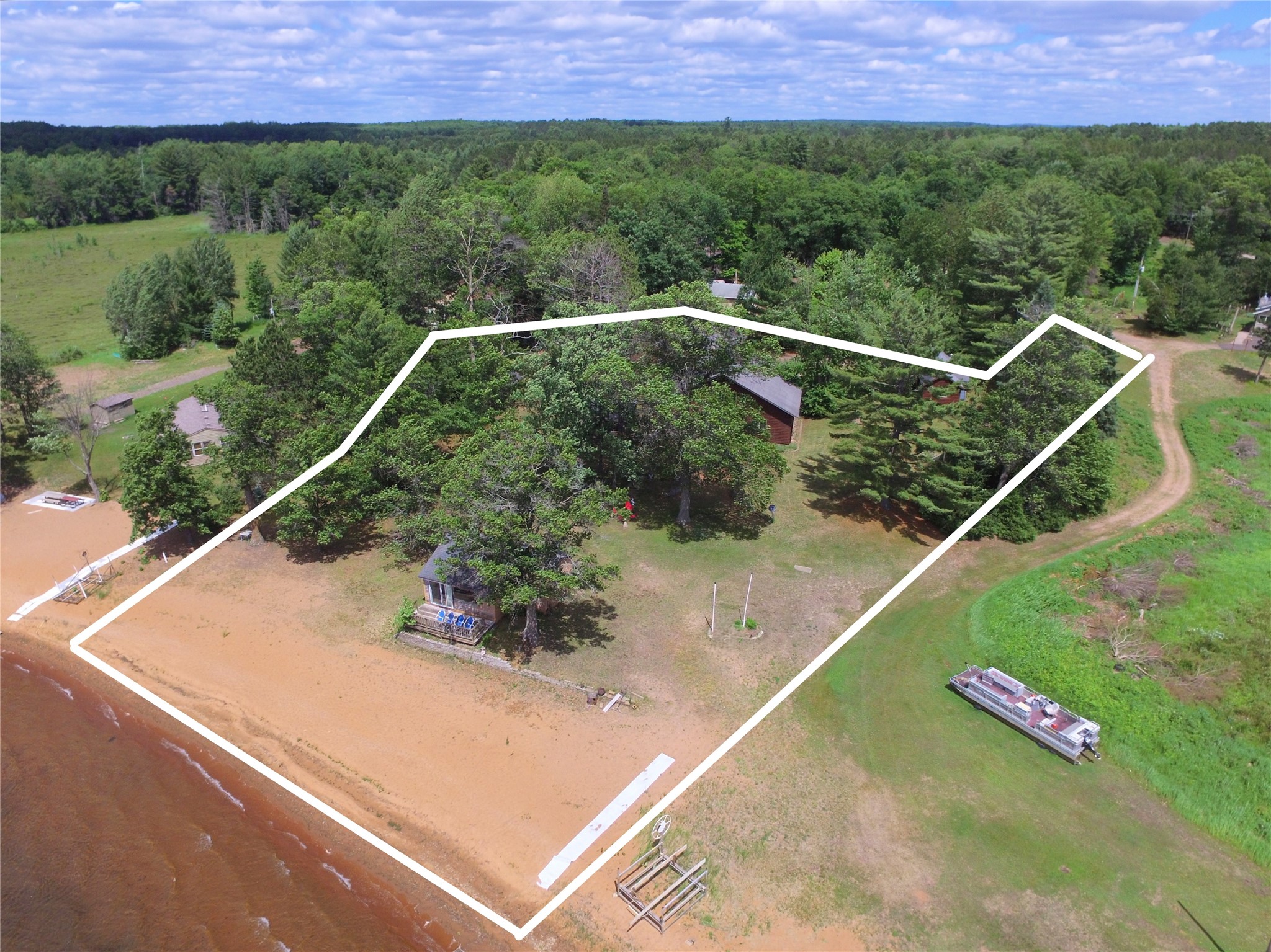 3434 Chenoweth Drive Property Photo 8