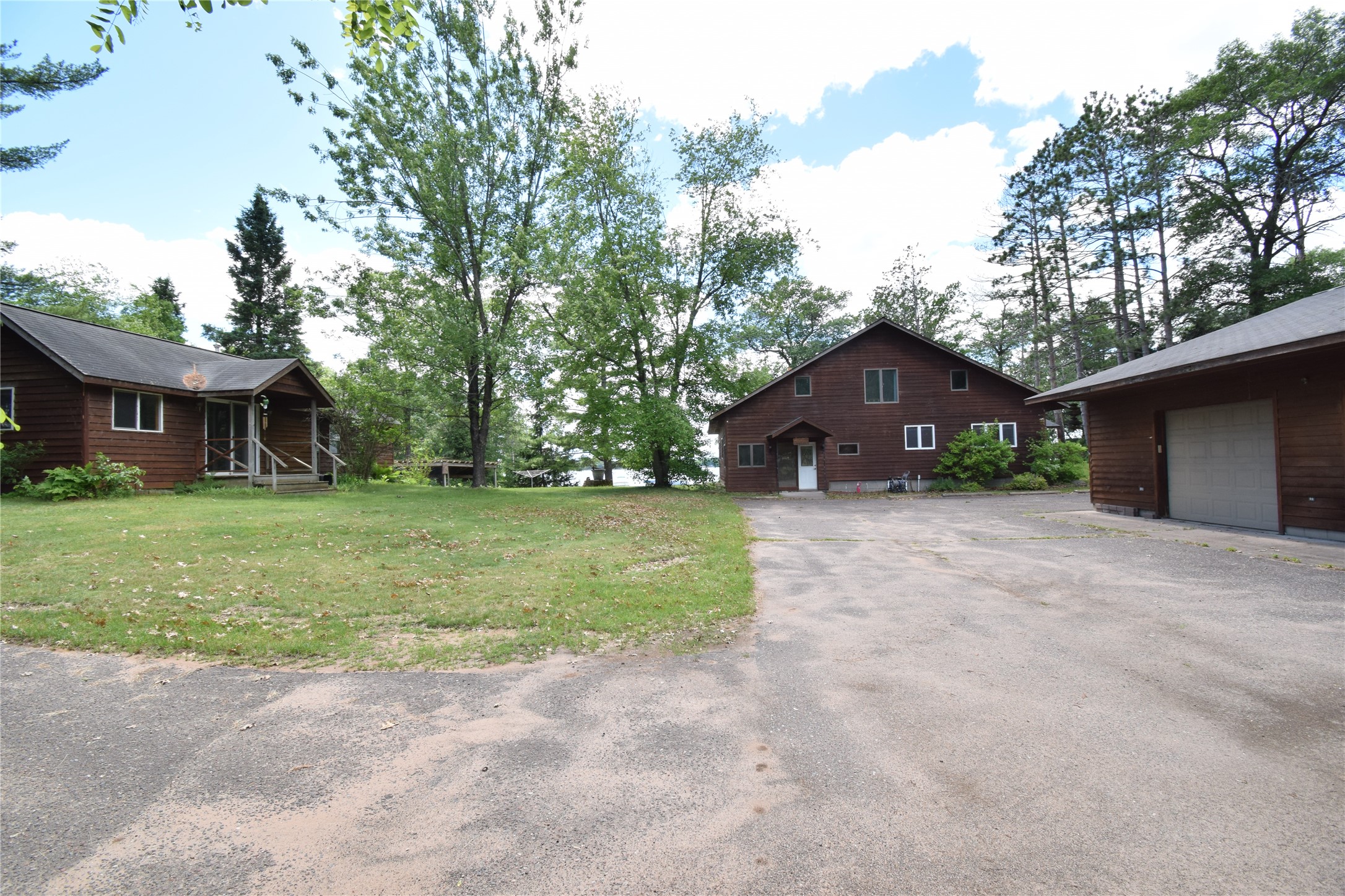 3434 Chenoweth Drive Property Photo 11