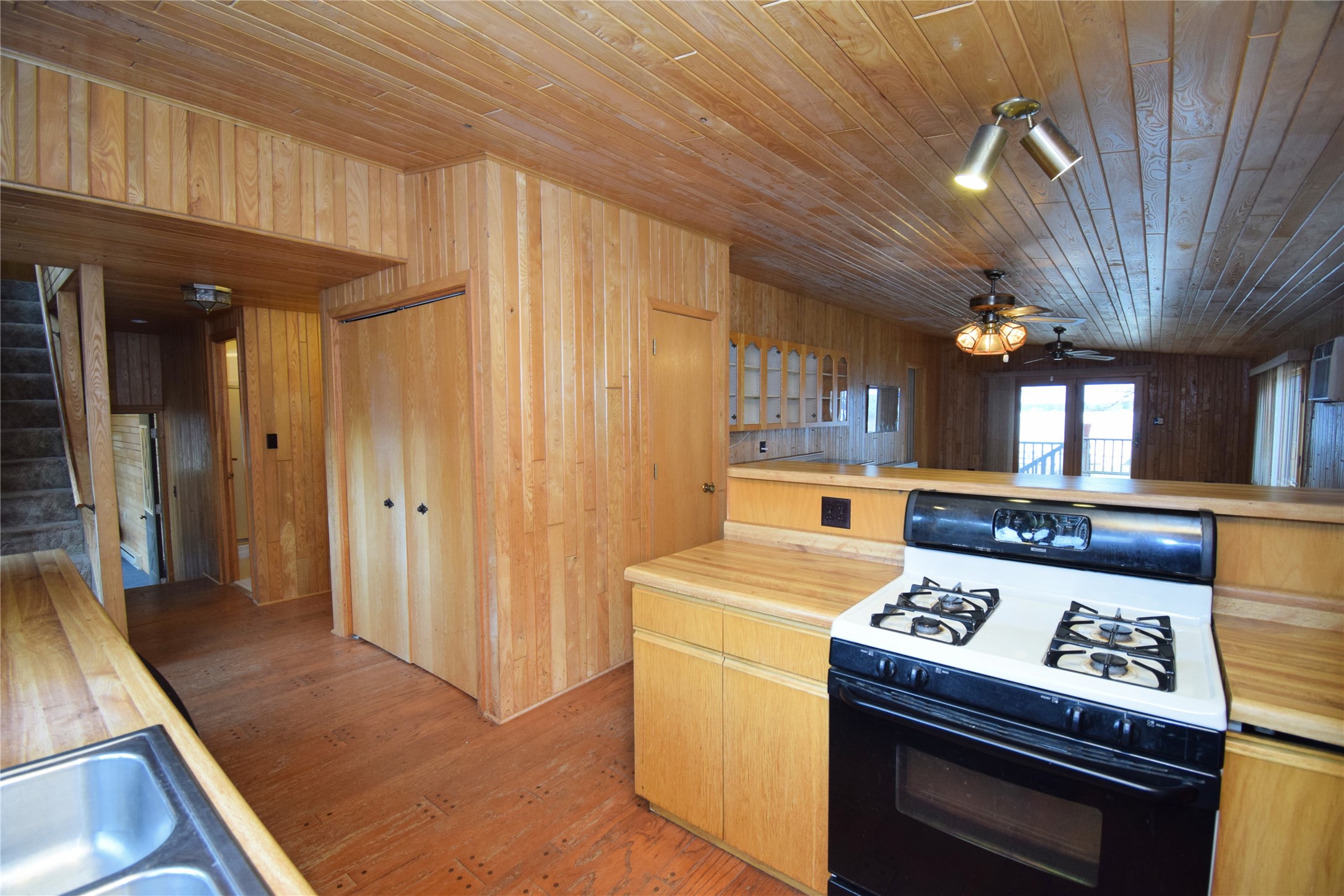 3434 Chenoweth Drive Property Photo 16
