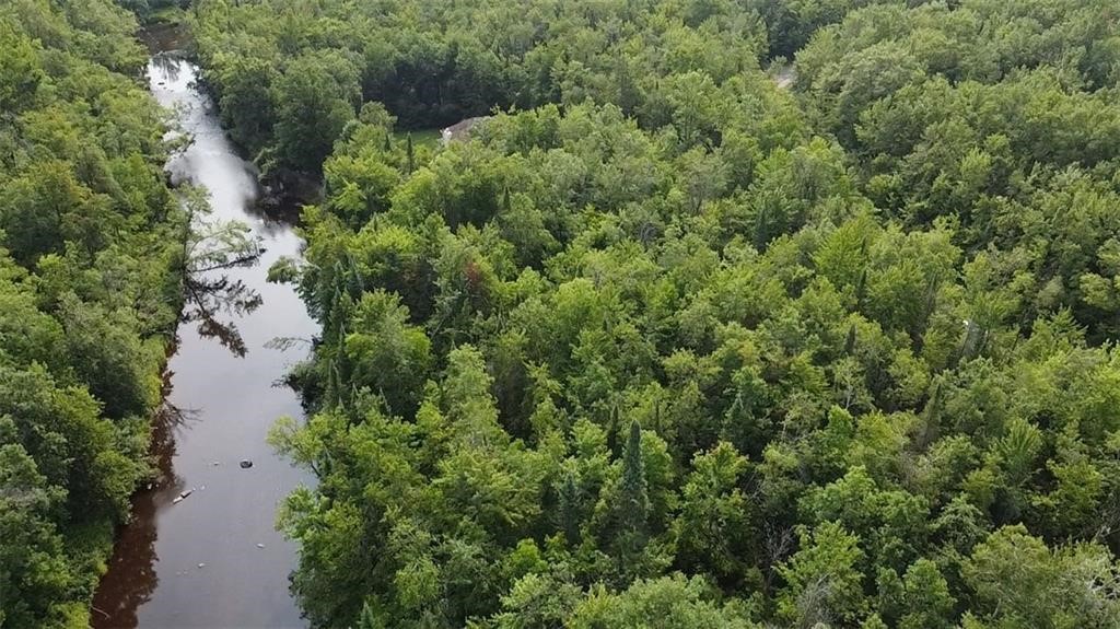 W8804 Timber Trail E Property Photo 9