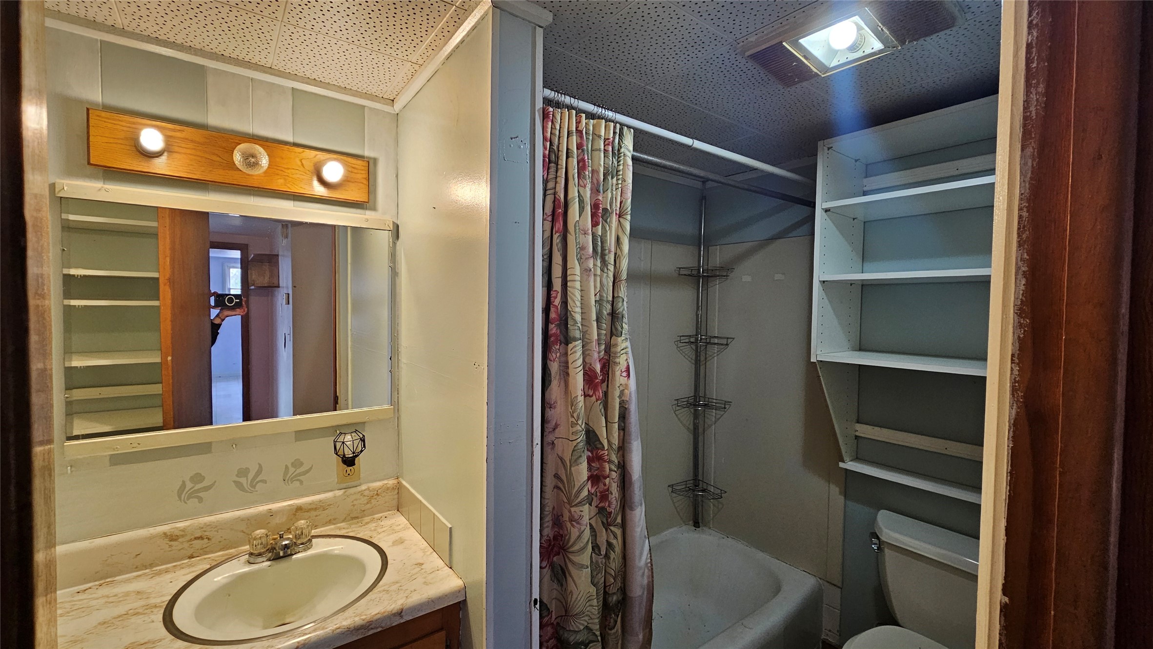 9803 N State Highway 27 Property Photo 7
