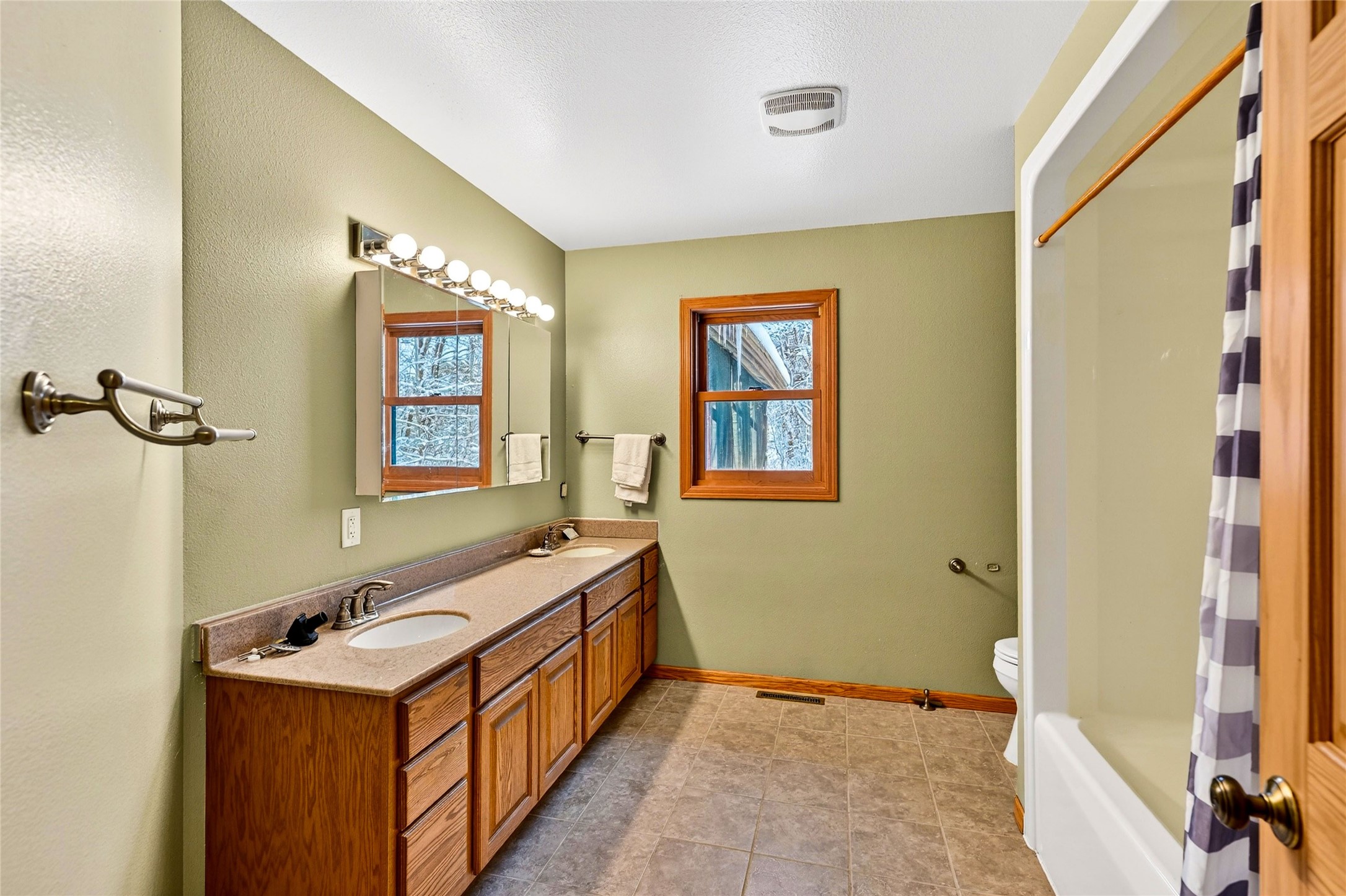 42865 Cedar Court Property Photo 18
