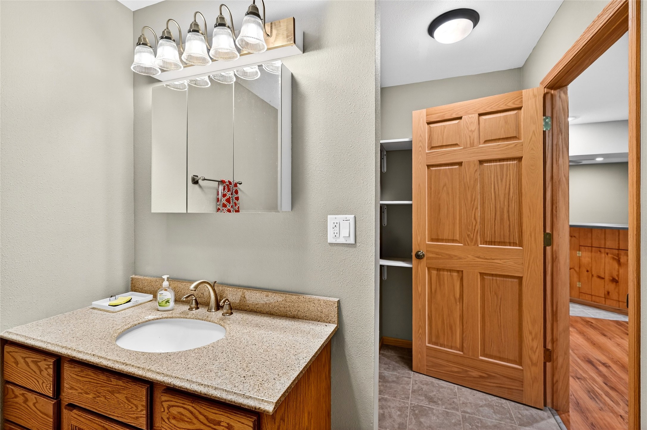 42865 Cedar Court Property Photo 28