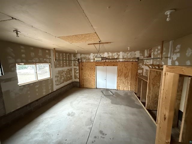 8025 Us Highway 2 Property Photo 21