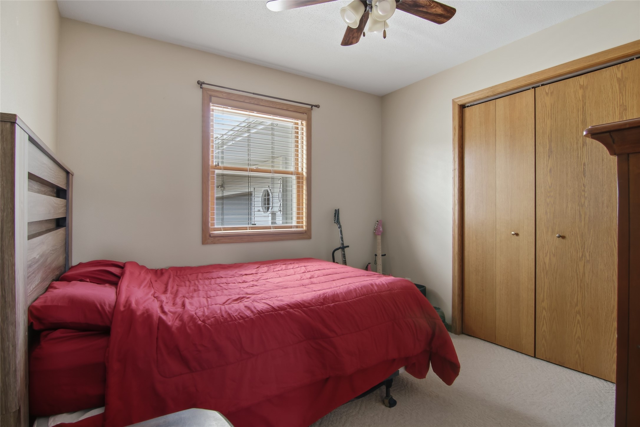 704 Phillips Avenue E Property Photo 21