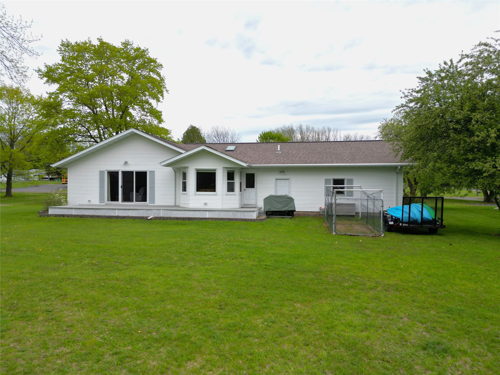 704 Phillips Avenue E Property Photo 34