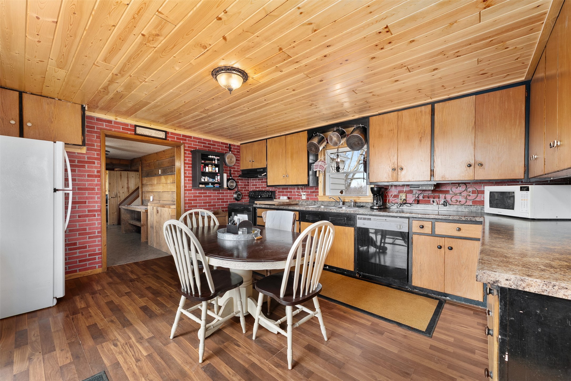 12095 County Highway Ee Property Photo 6