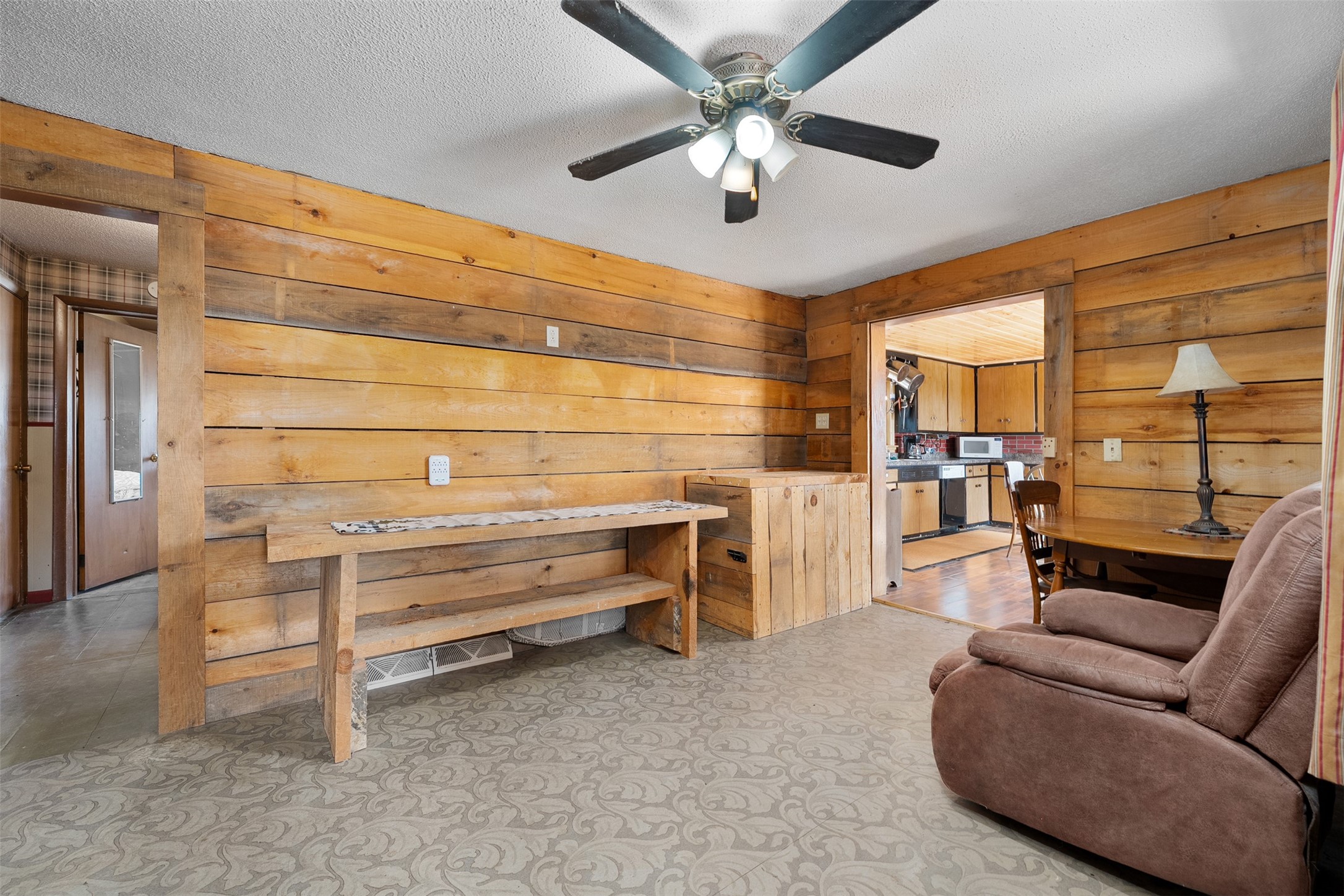 12095 County Highway Ee Property Photo 11