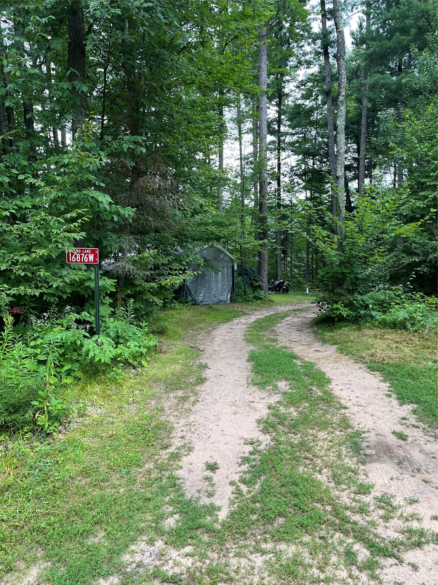 16876 Southview Trail Property Photo 2