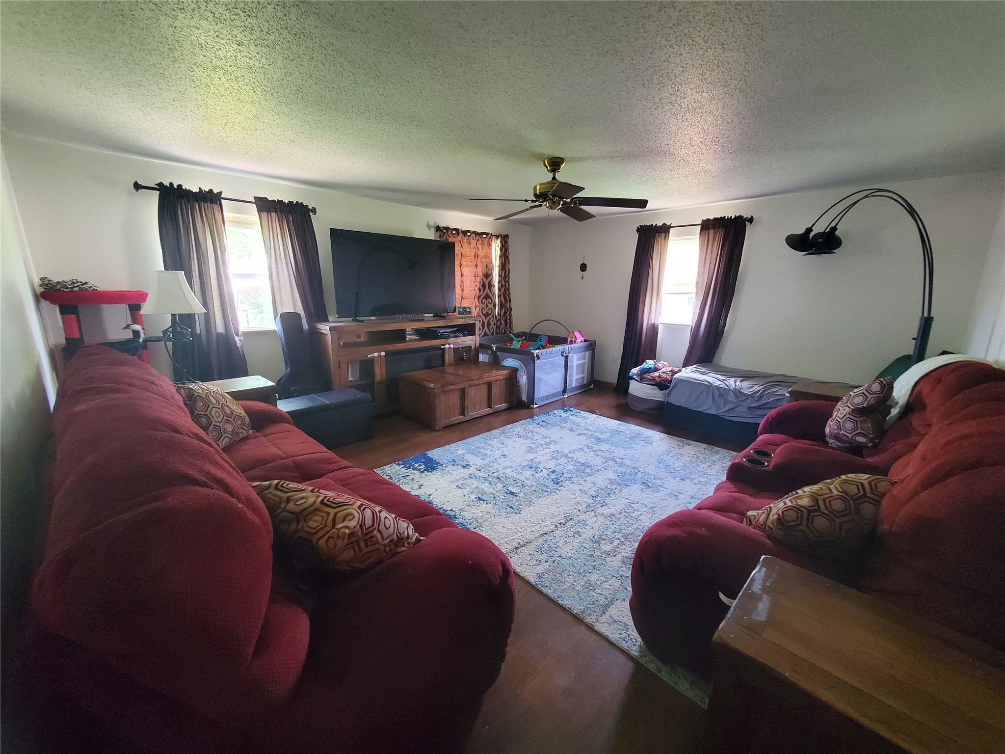 627 Gilman Street Property Photo 6