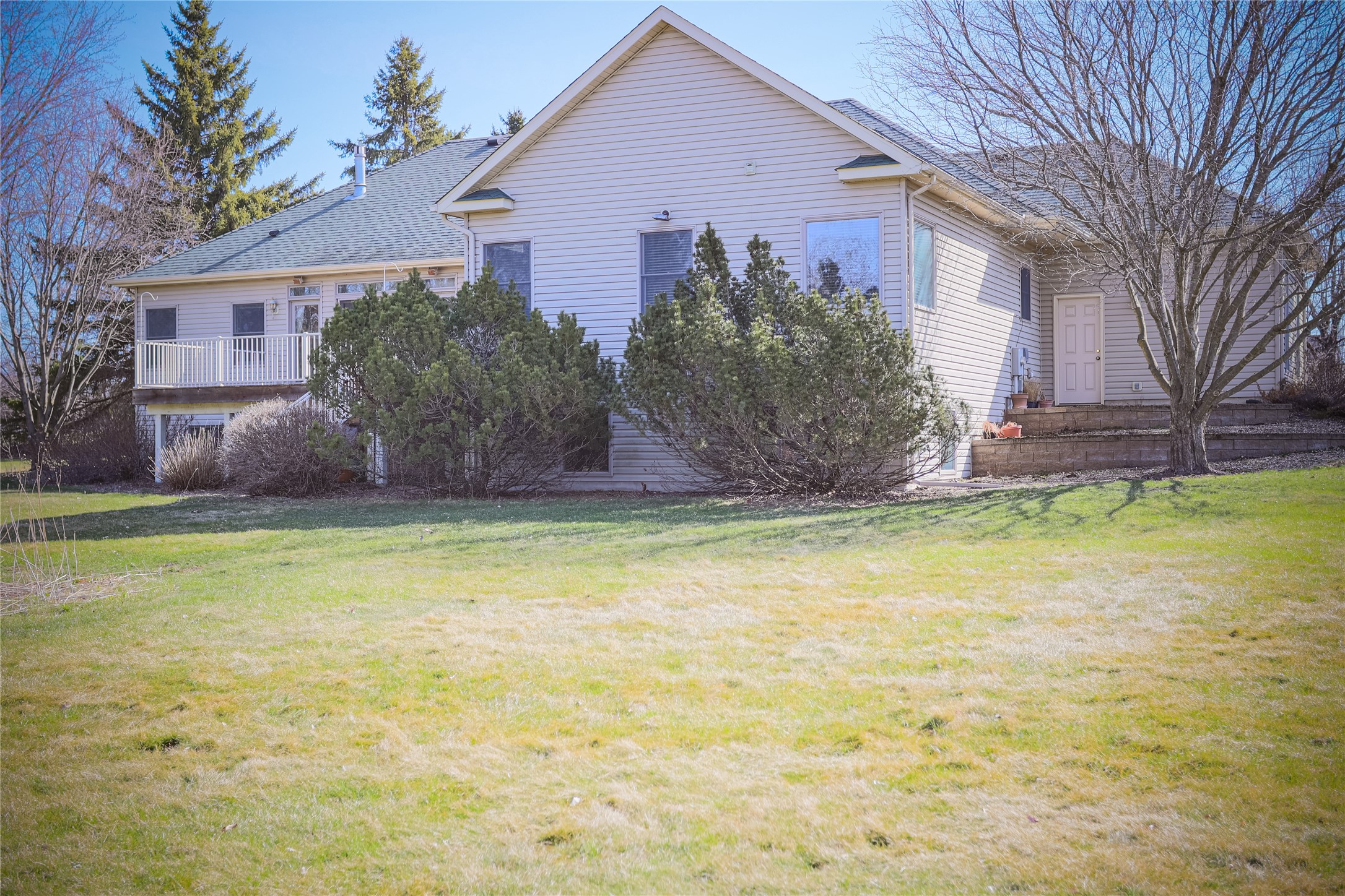 N8889 1031st Street Property Photo 14
