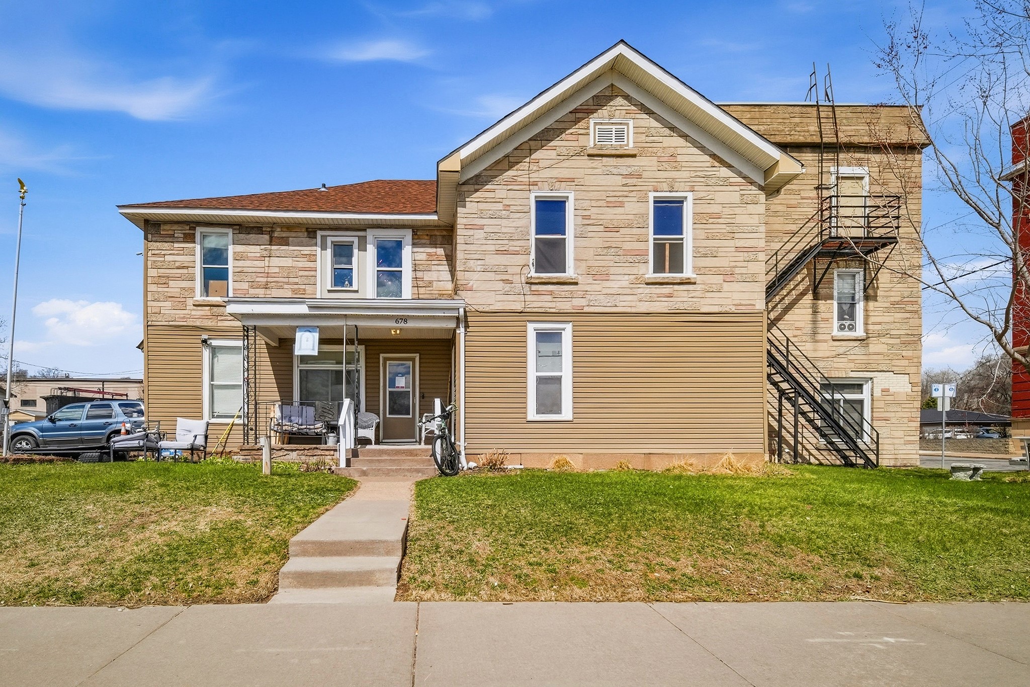 678 Wisconsin Street Property Photo 43