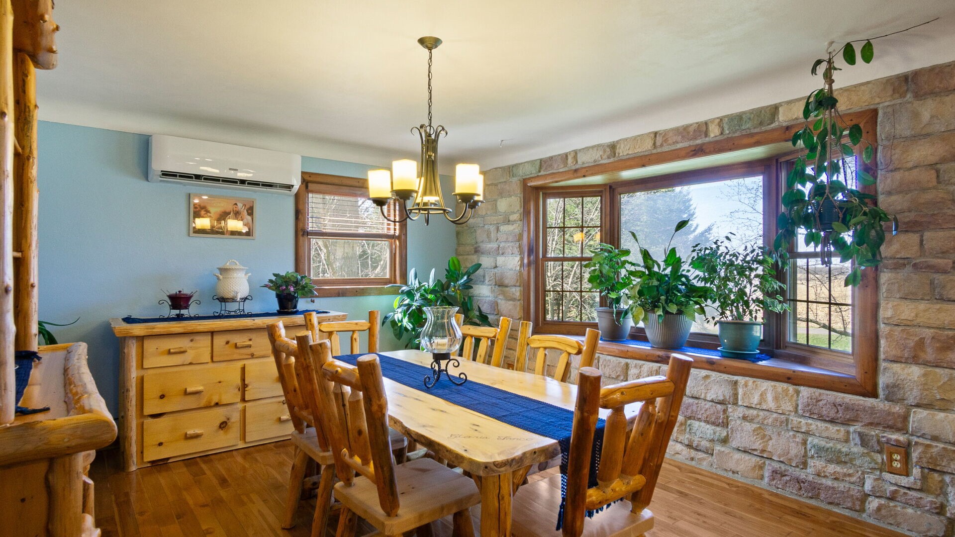 23 17 3/4 18th Street Property Photo 17
