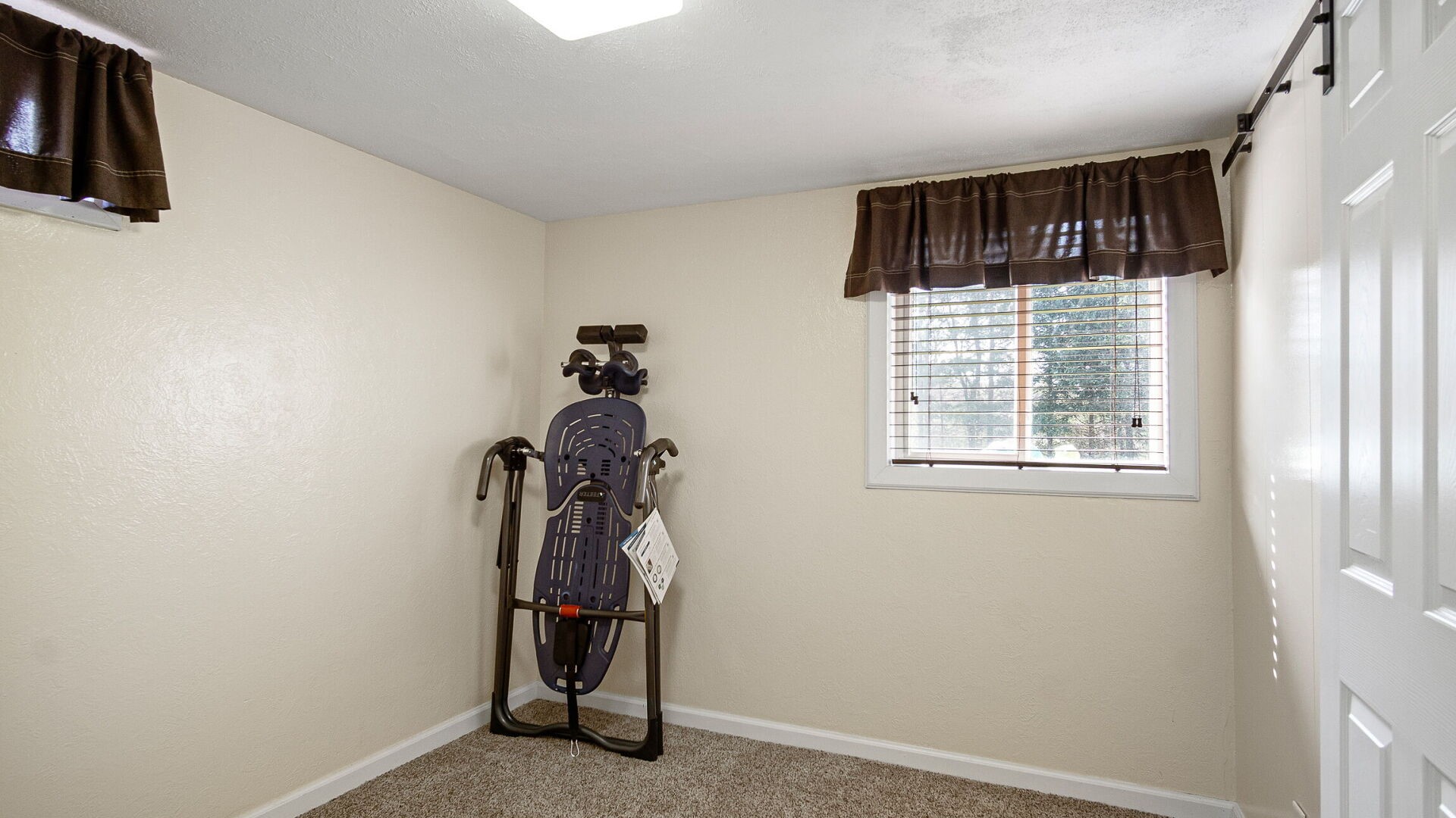 23 17 3/4 18th Street Property Photo 35