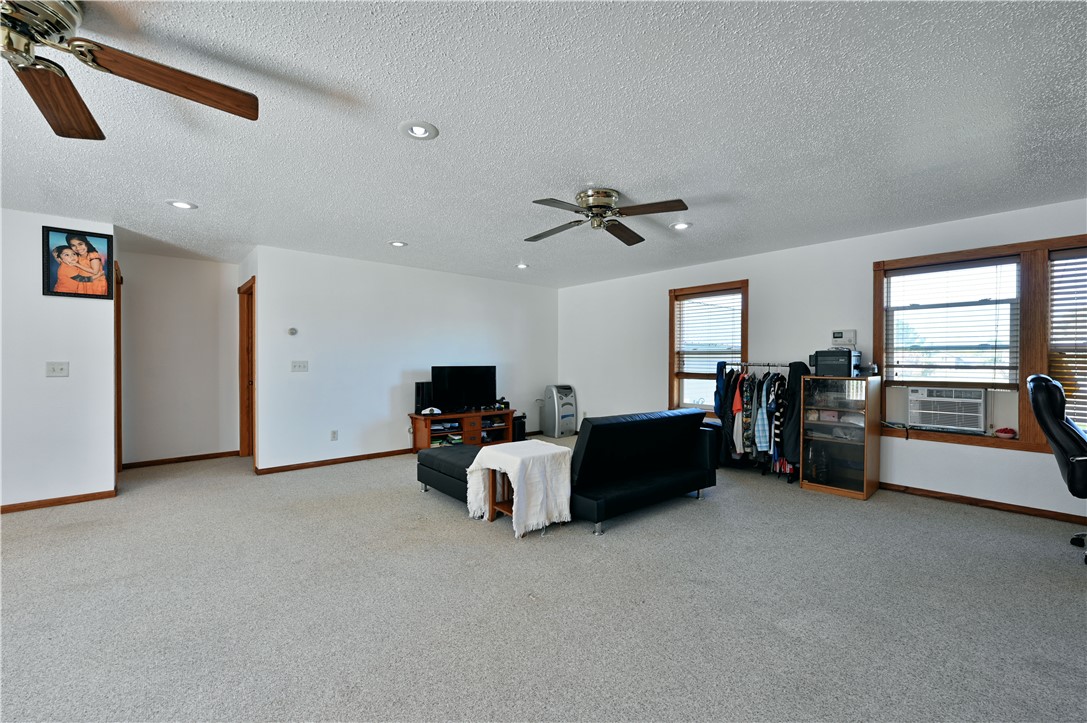 111 Reinhart Drive Property Photo 8