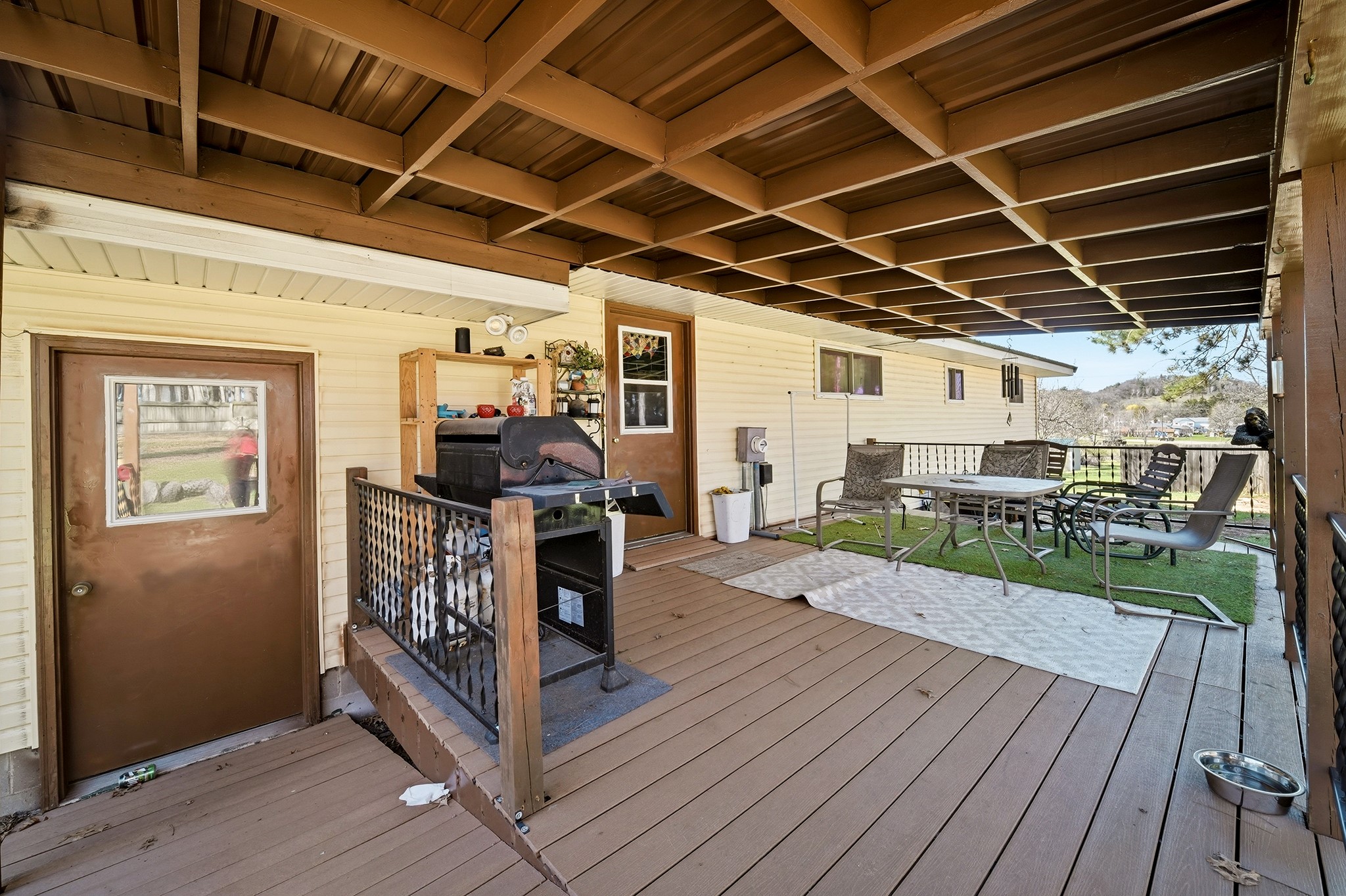 168 S Hoffman Street Property Photo 13