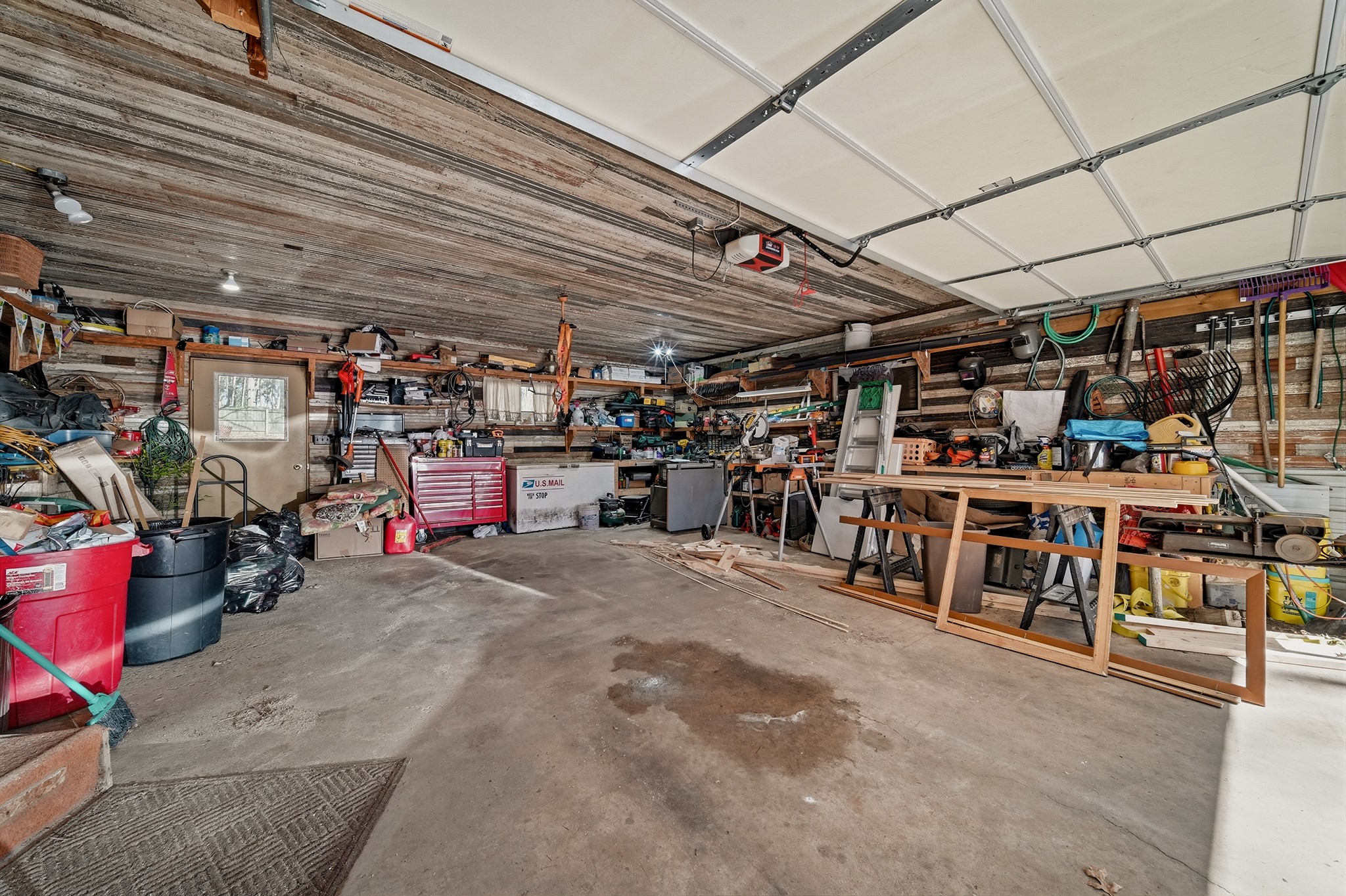 168 S Hoffman Street Property Photo 33