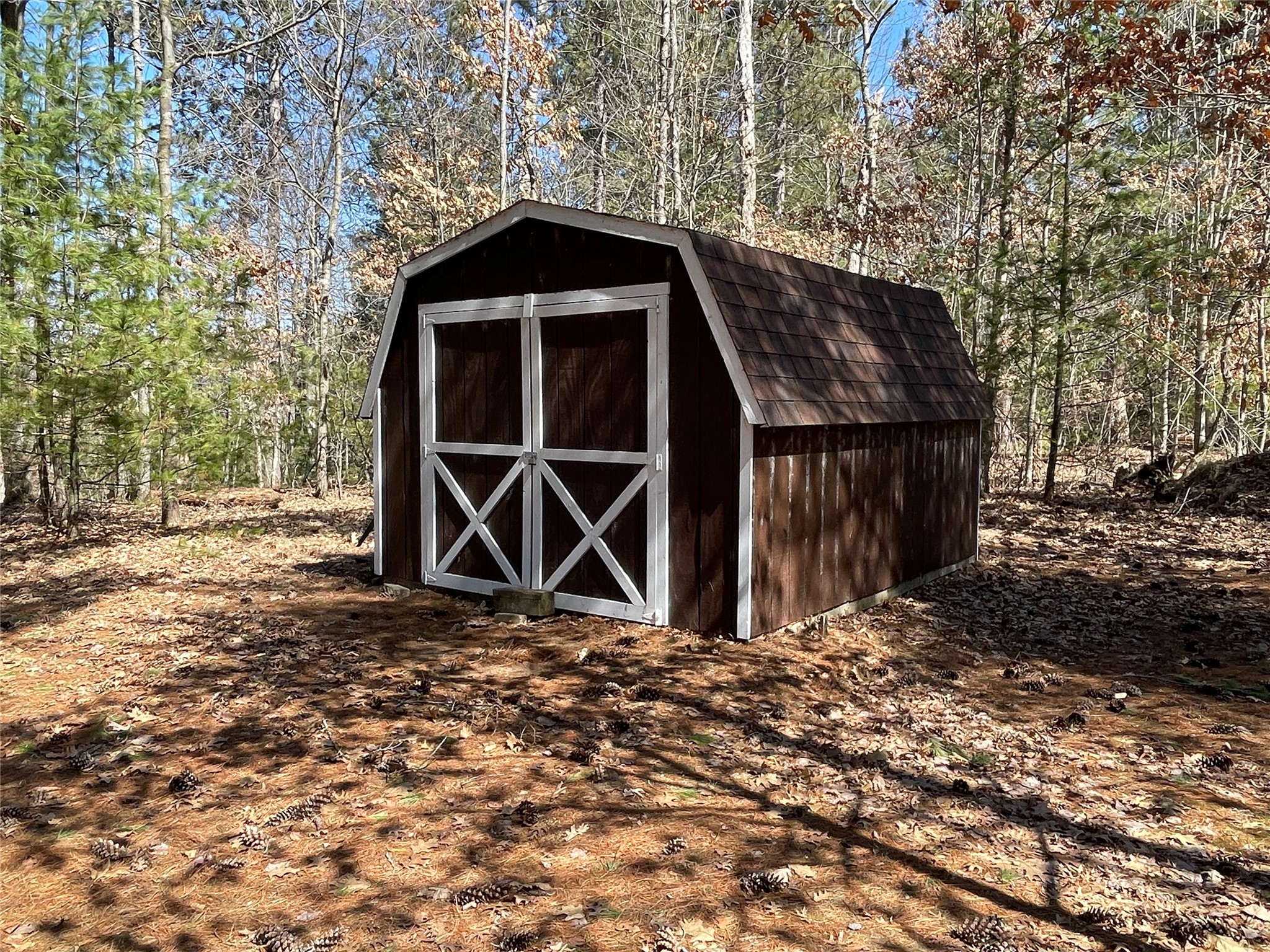 3008 E Long Lake Road Property Photo 5