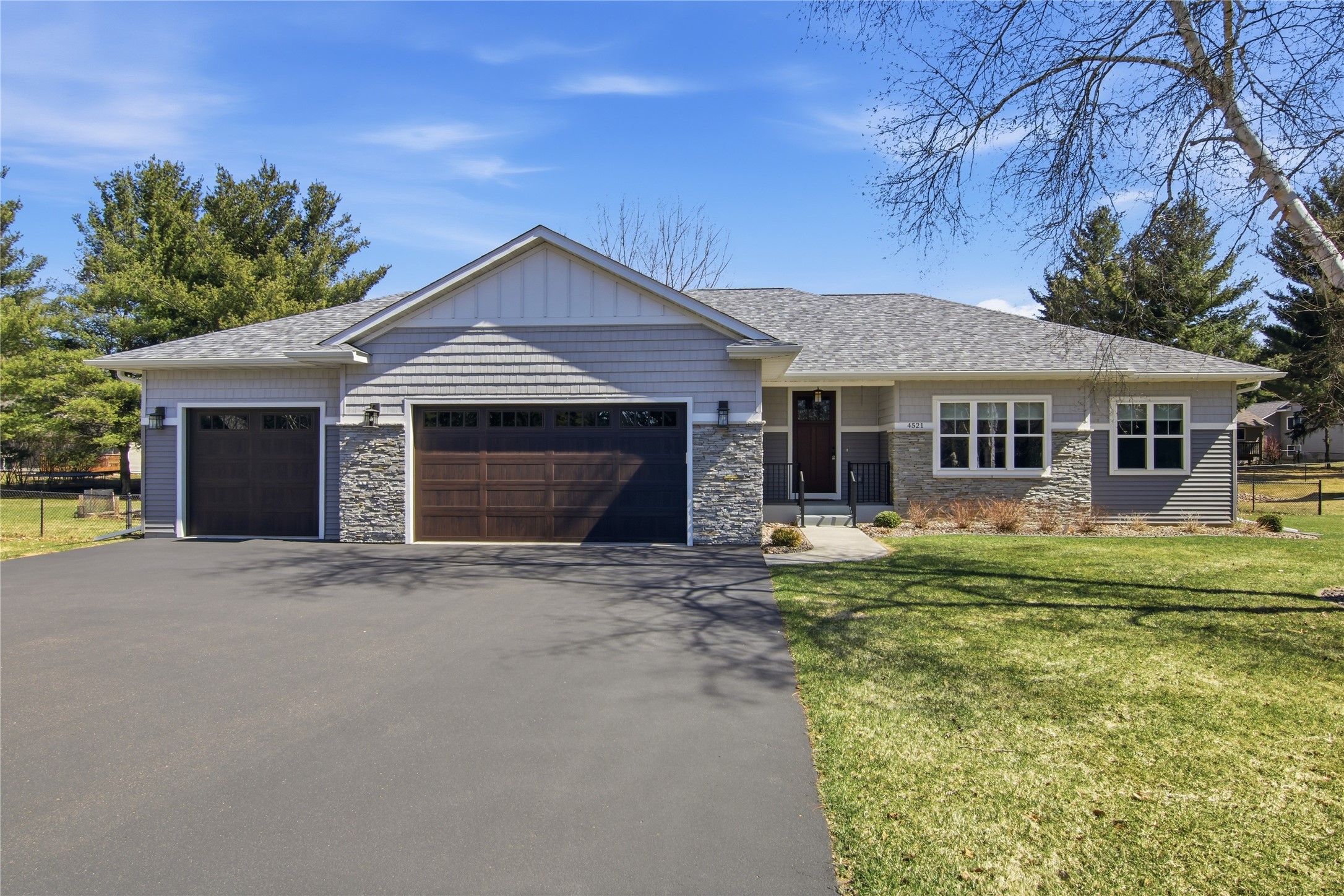4521 Harless Road Property Photo 1