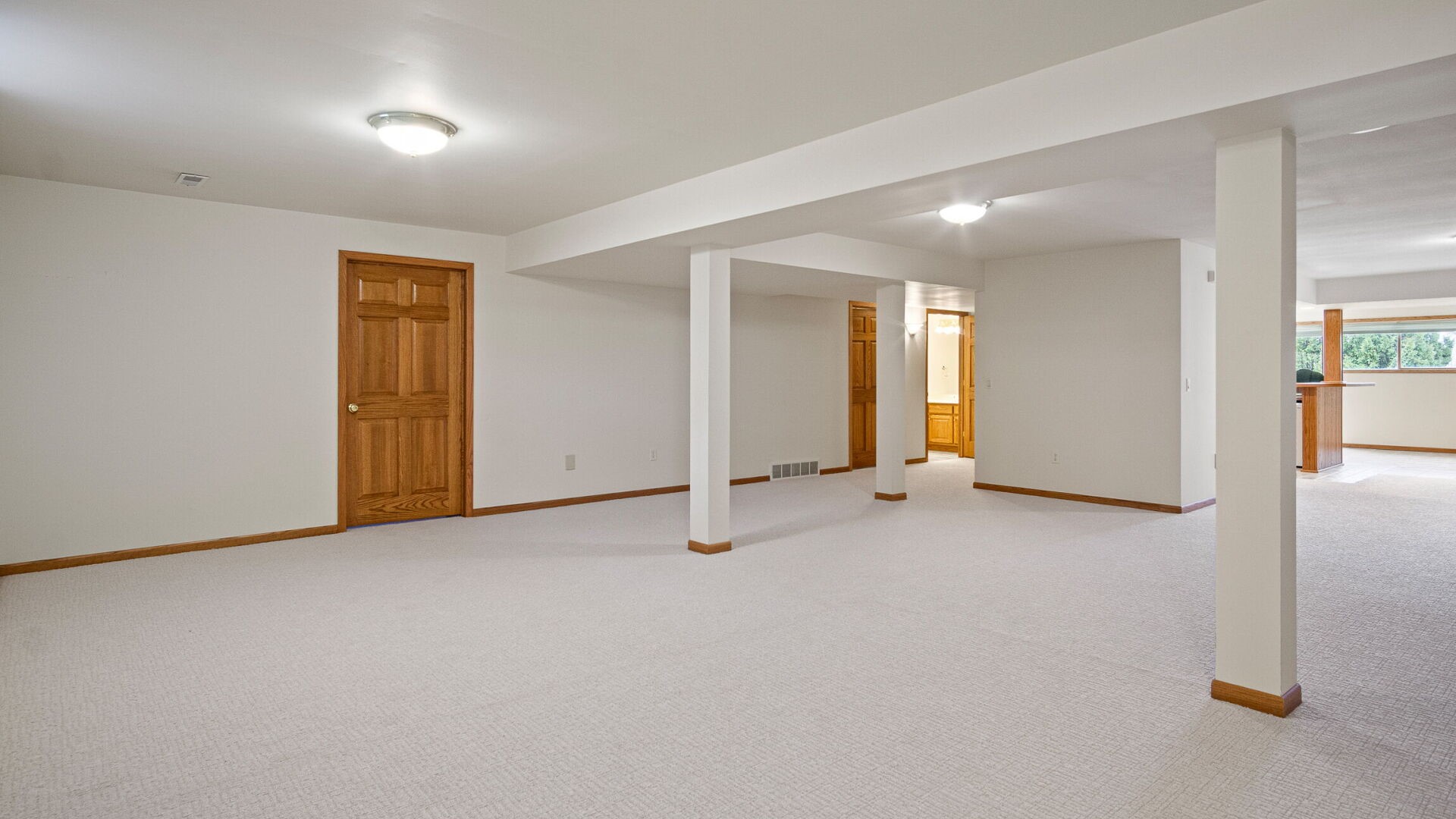 E5110 Interlachen Boulevard Property Photo 39