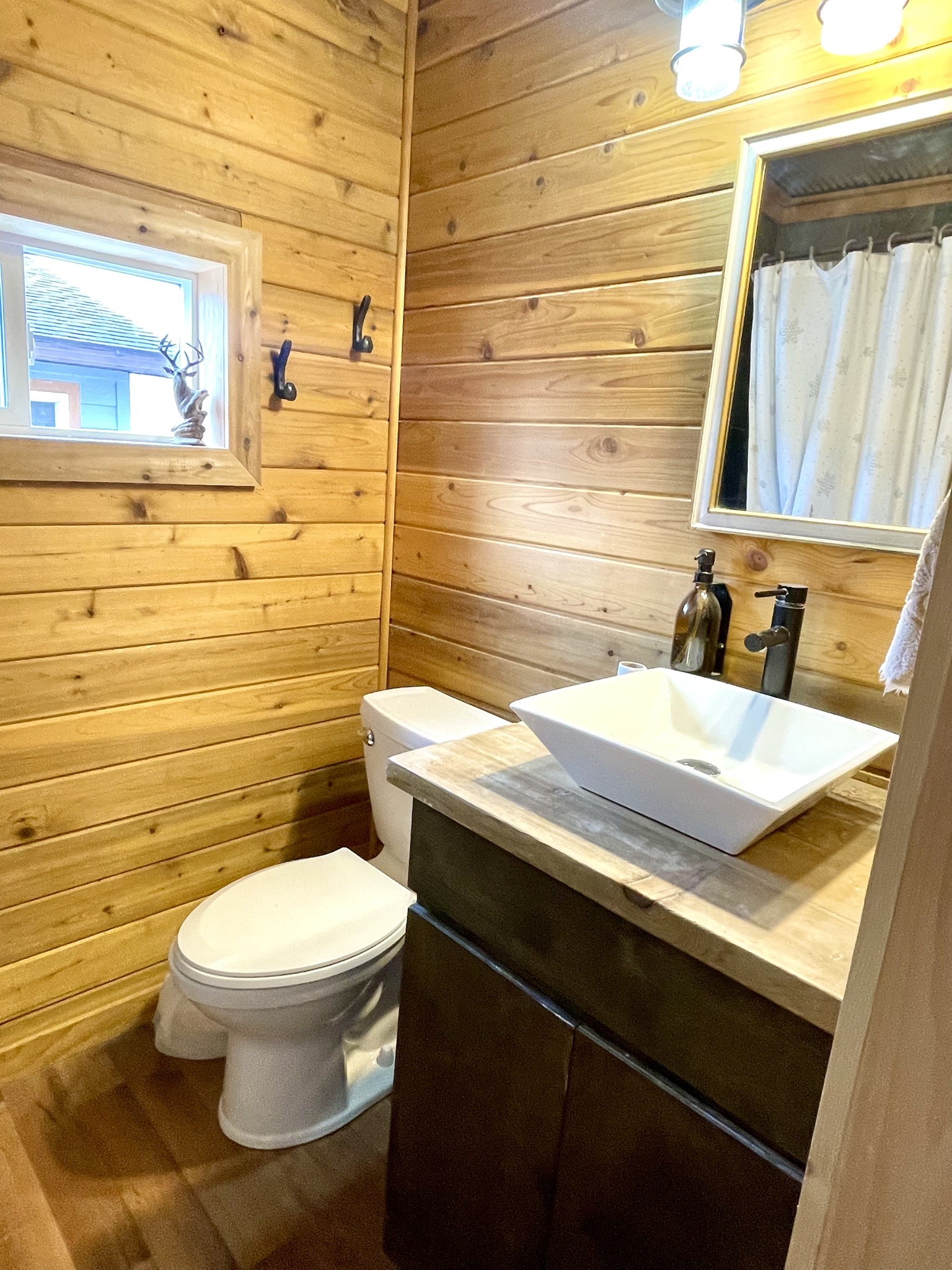 1819 9th Street E Property Photo 8