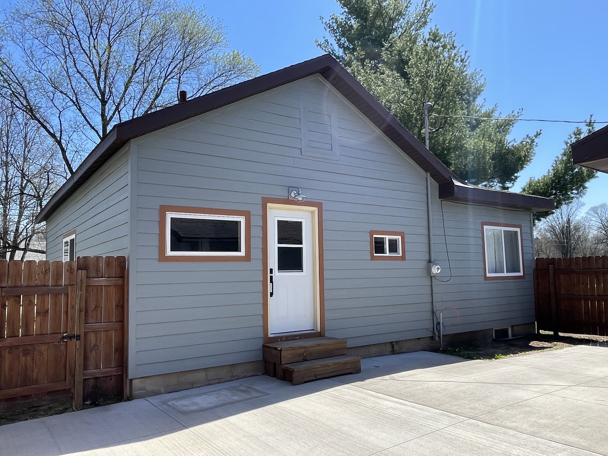 1819 9th Street E Property Photo 18