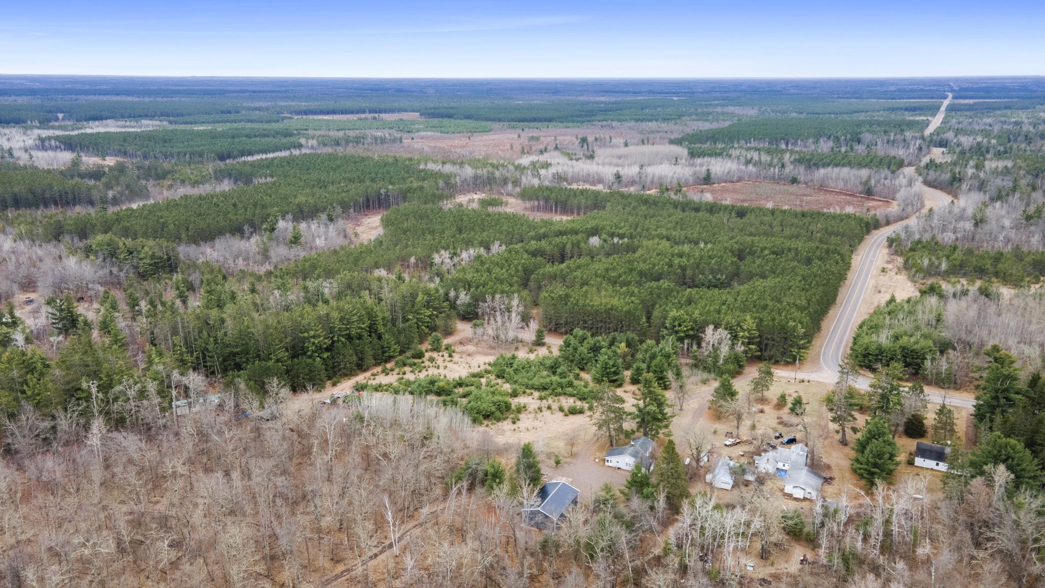 4996 Springbrook Trail Property Photo 5