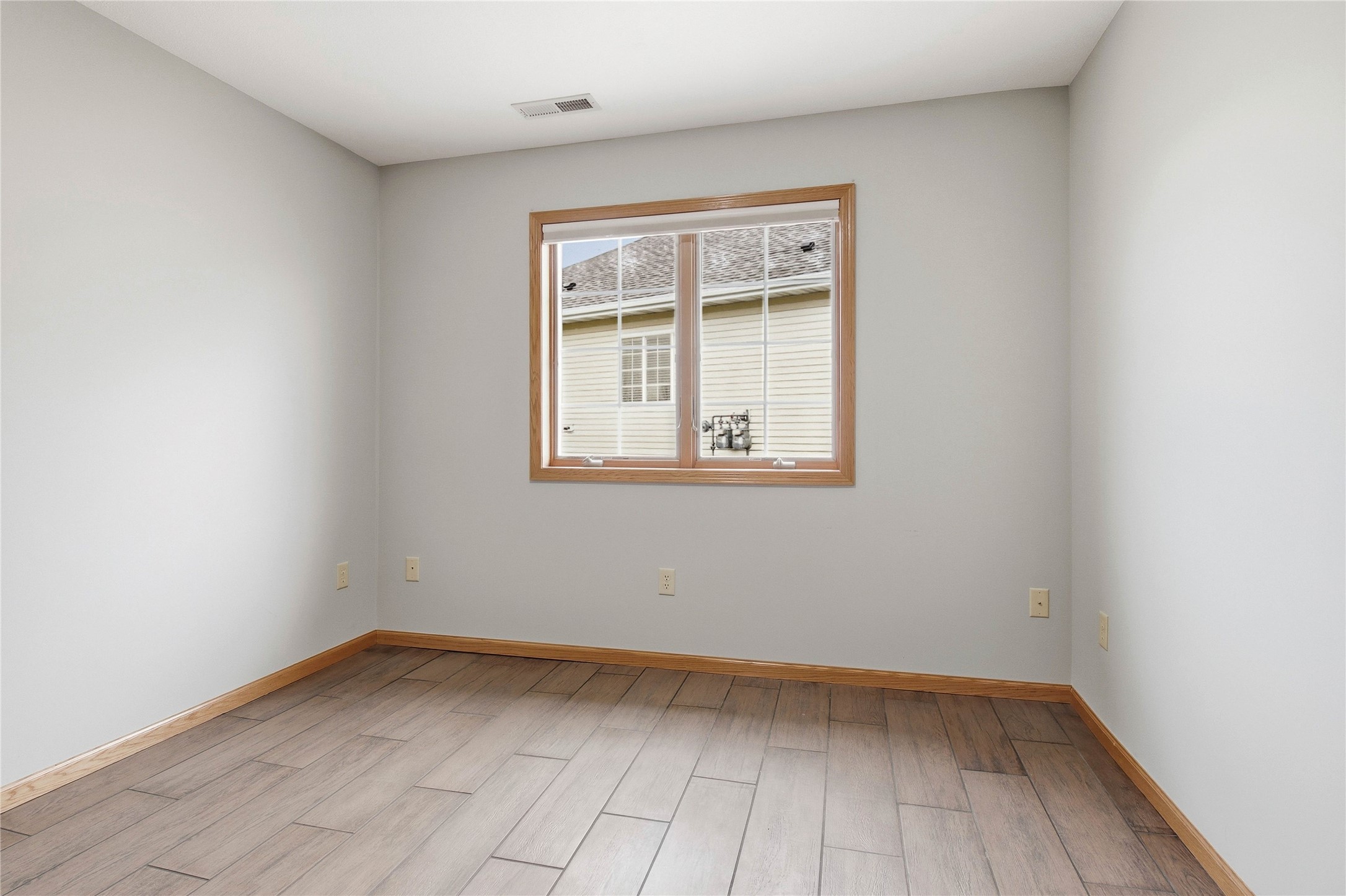 1230 E Orchard Beach Lane A Property Photo 16