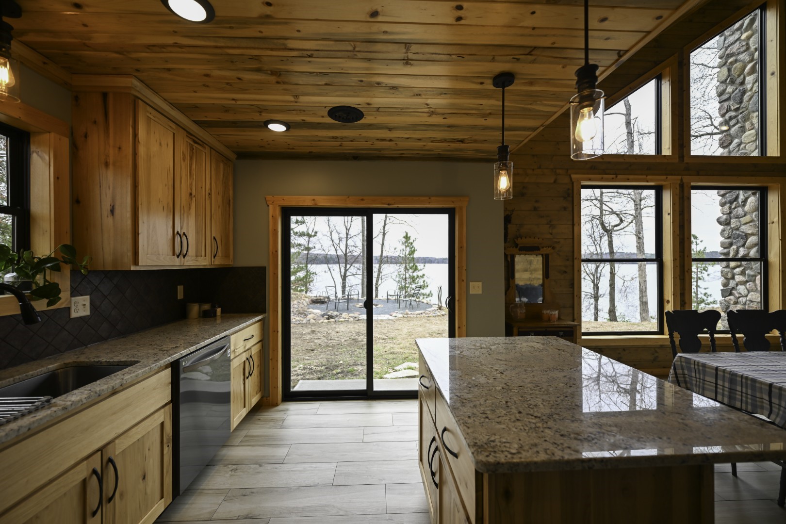 1203 Peterson Trail Property Photo 5