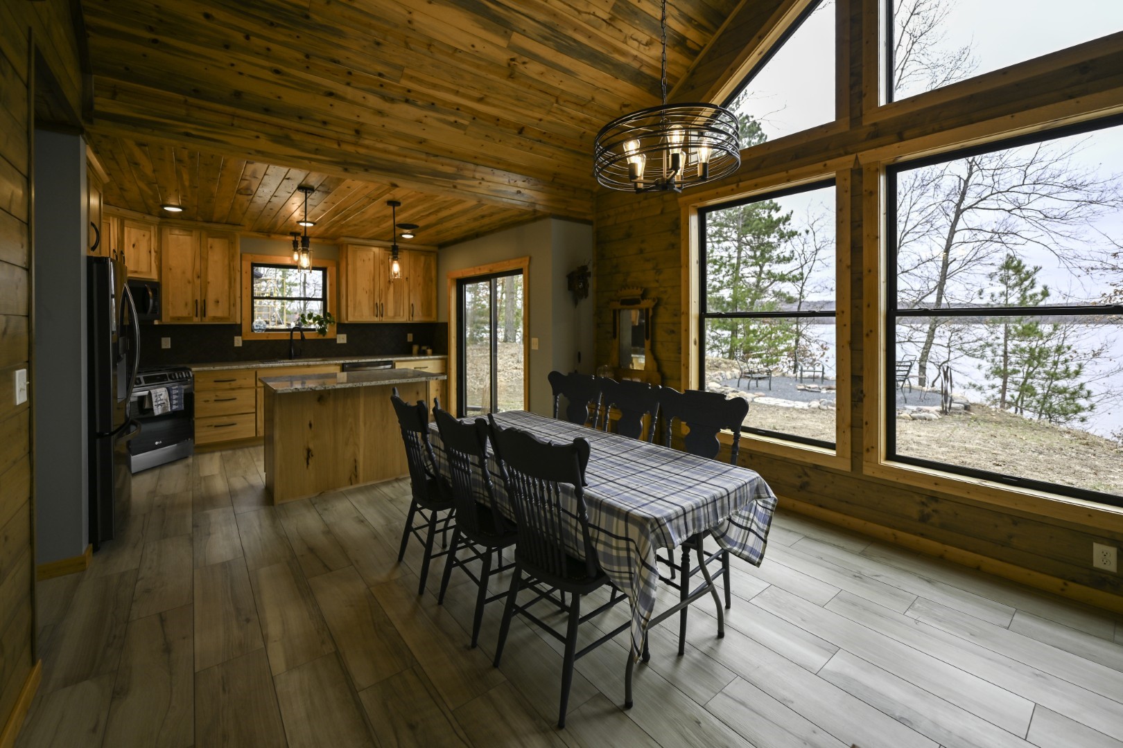 1203 Peterson Trail Property Photo 6