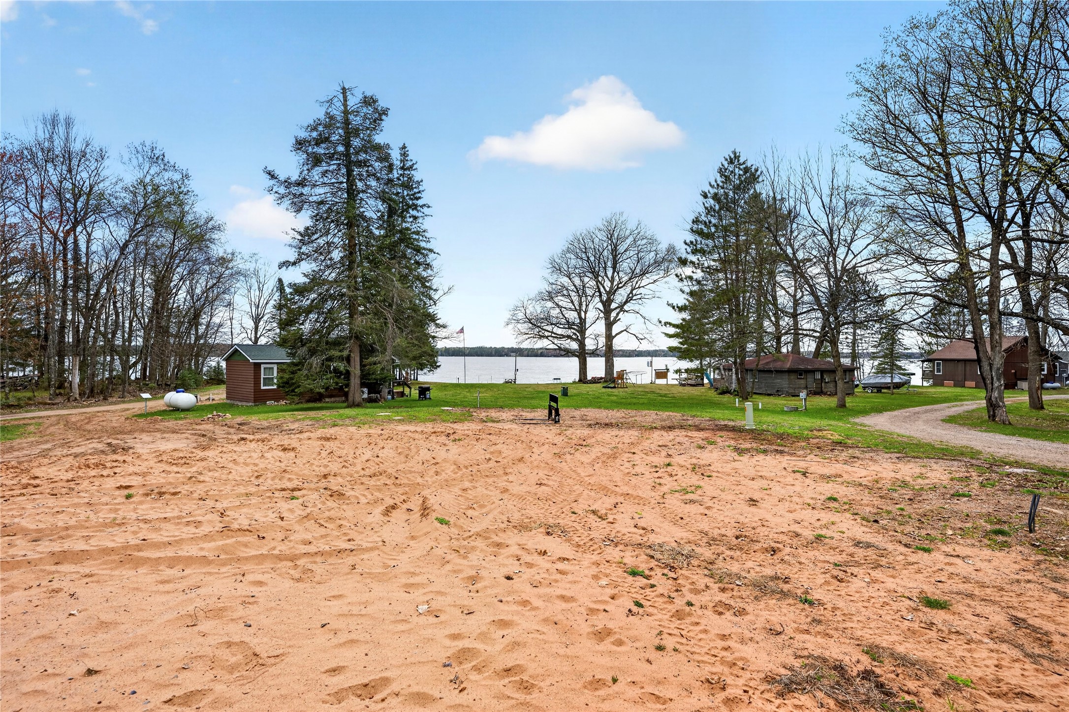13019n Red Deer Road Property Photo 1