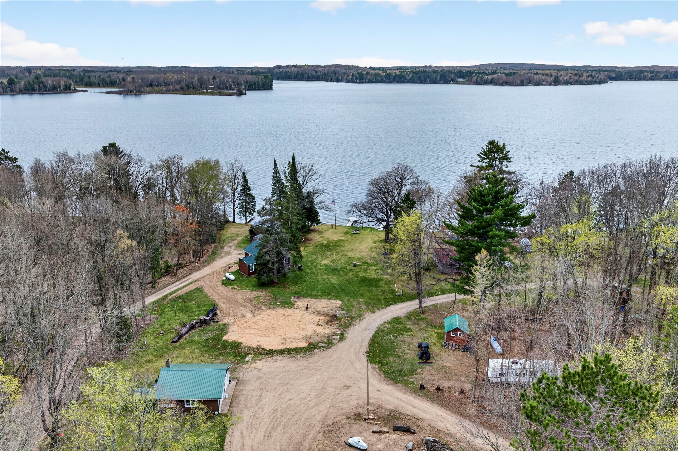 13019n Red Deer Road Property Photo 2