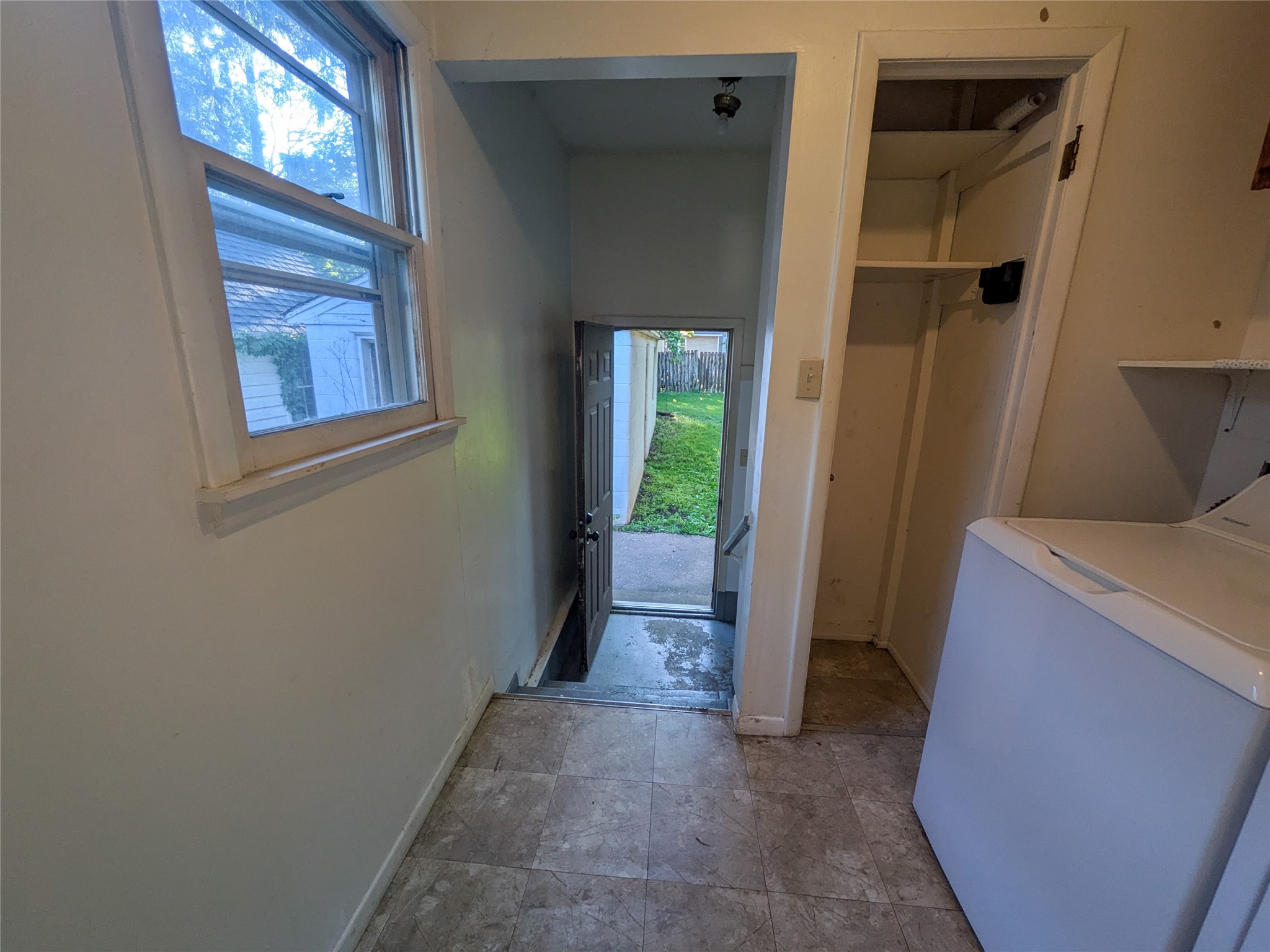 1114 7th Street E Property Photo 11