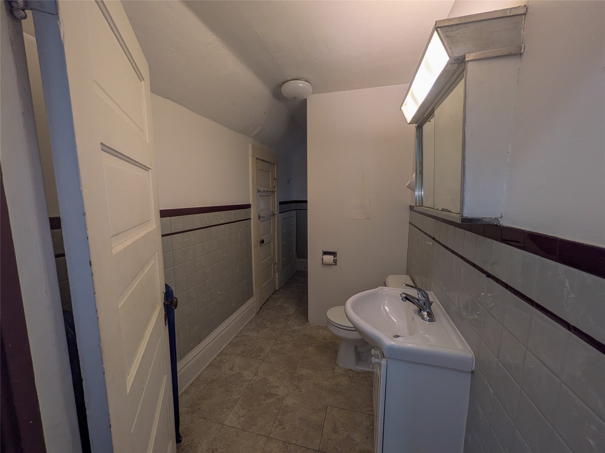 1114 7th Street E Property Photo 12