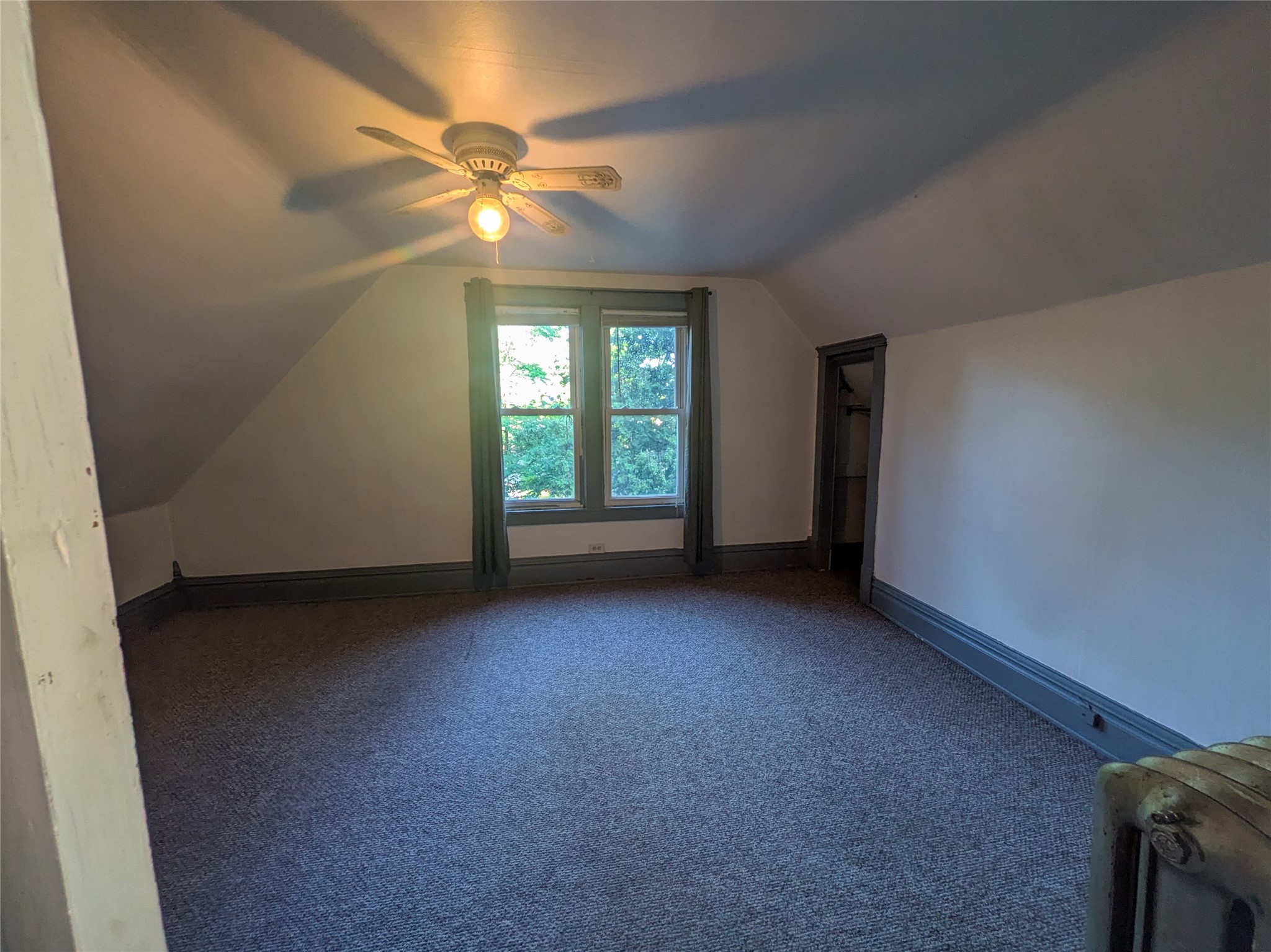 1114 7th Street E Property Photo 14